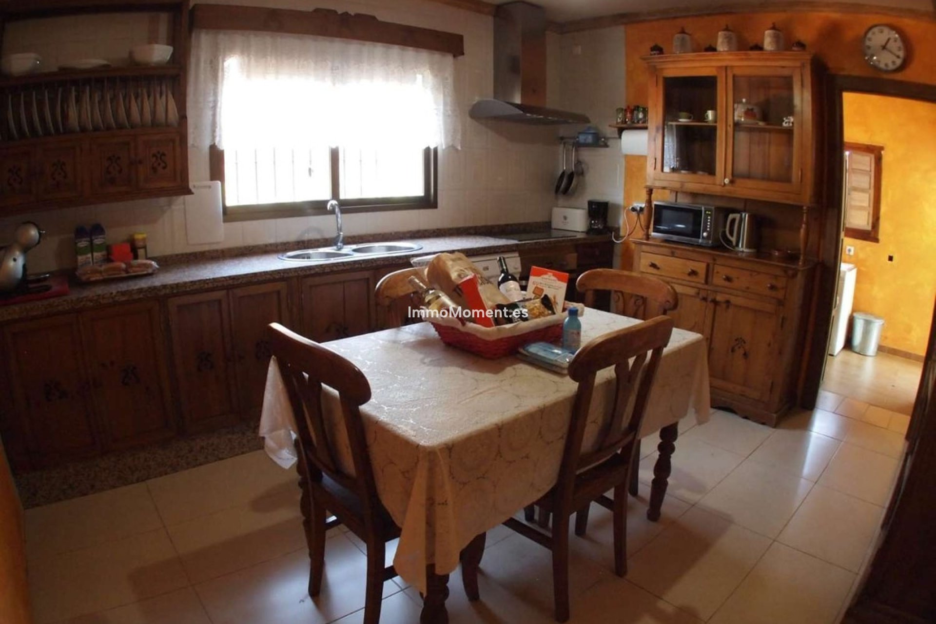 Resale - Villa - Inland  - Alhaurín de la Torre