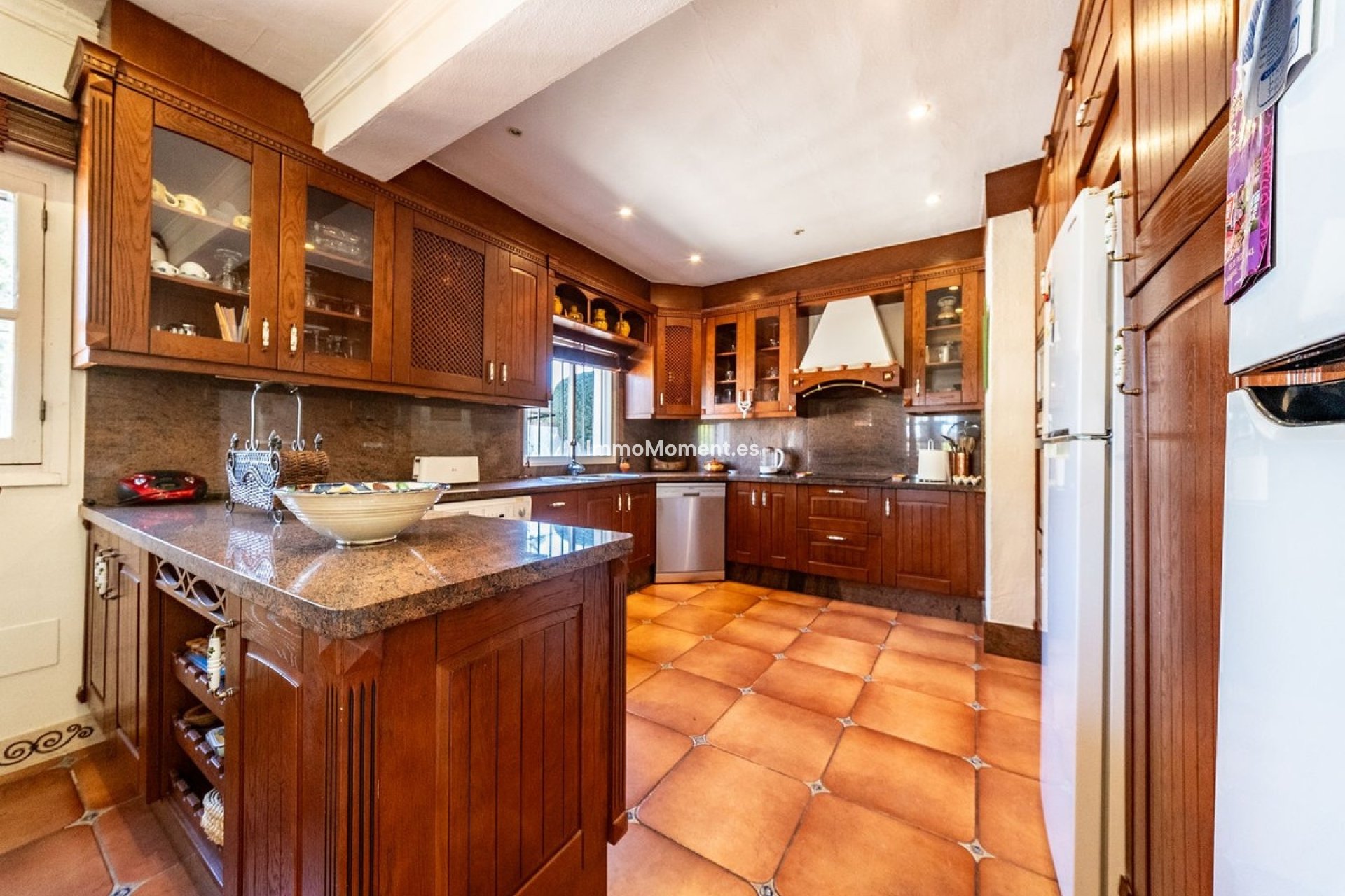 Resale - Villa - Inland  - Alhaurín de la Torre