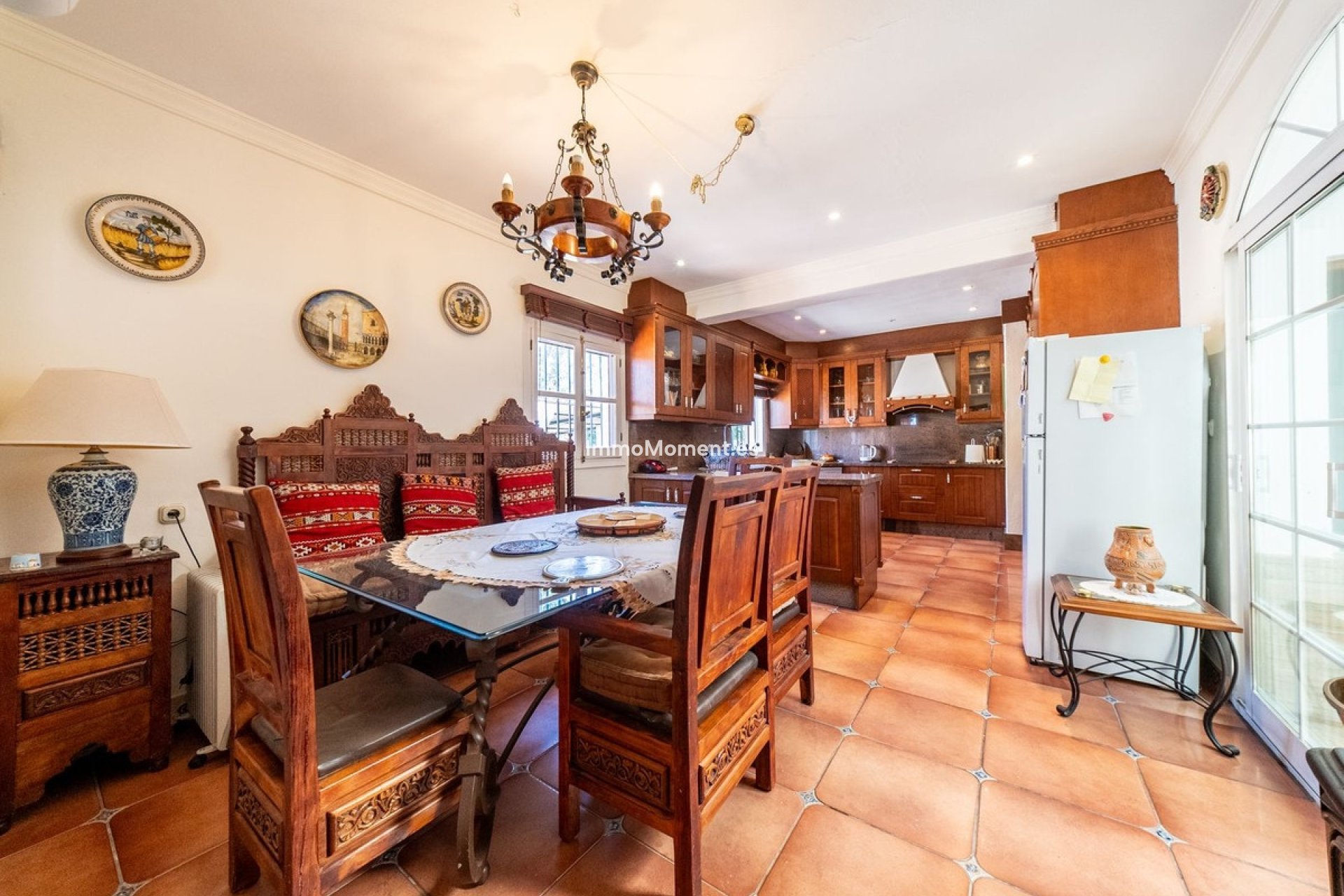 Resale - Villa - Inland  - Alhaurín de la Torre