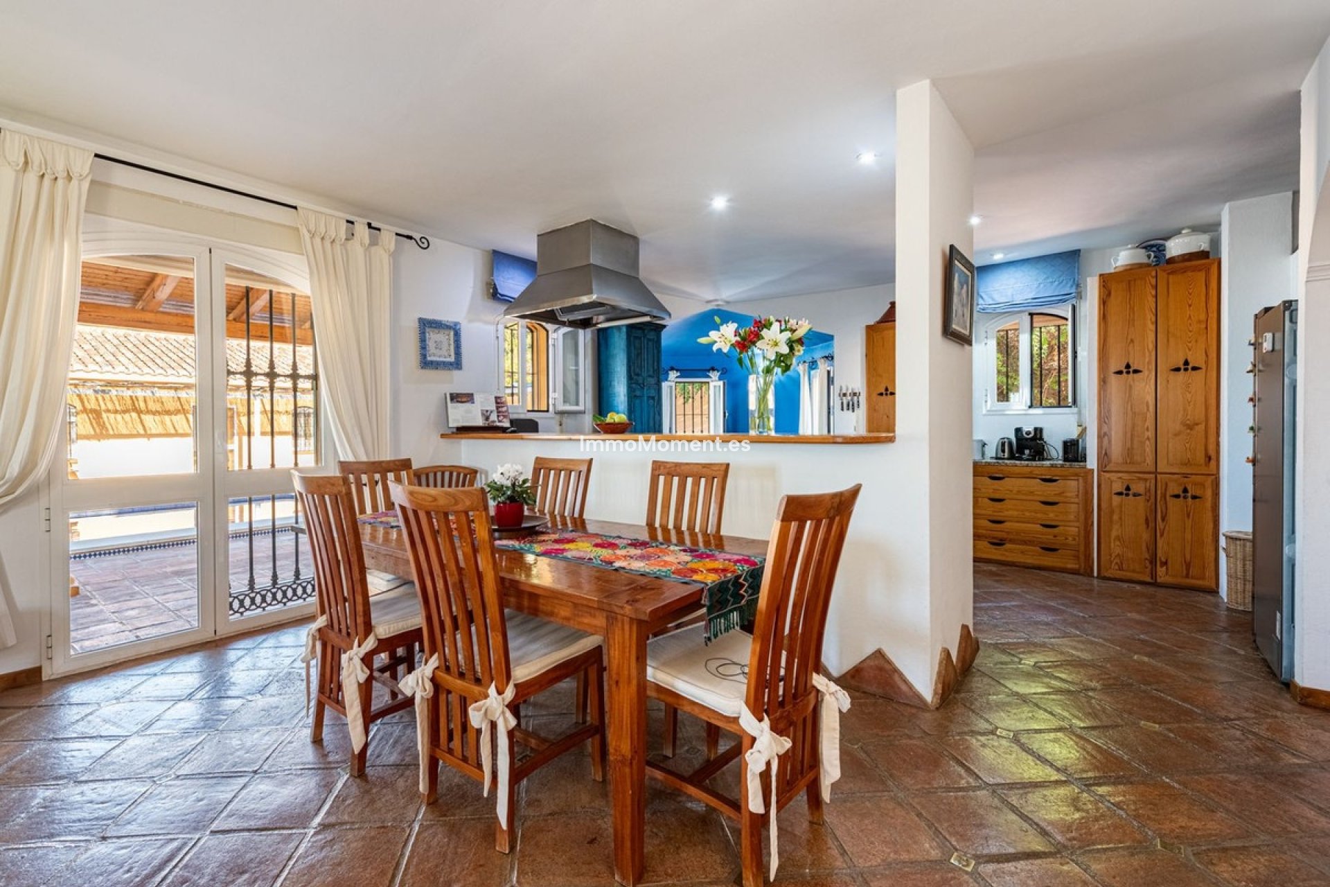 Resale - Villa - Inland  - Alhaurín de la Torre