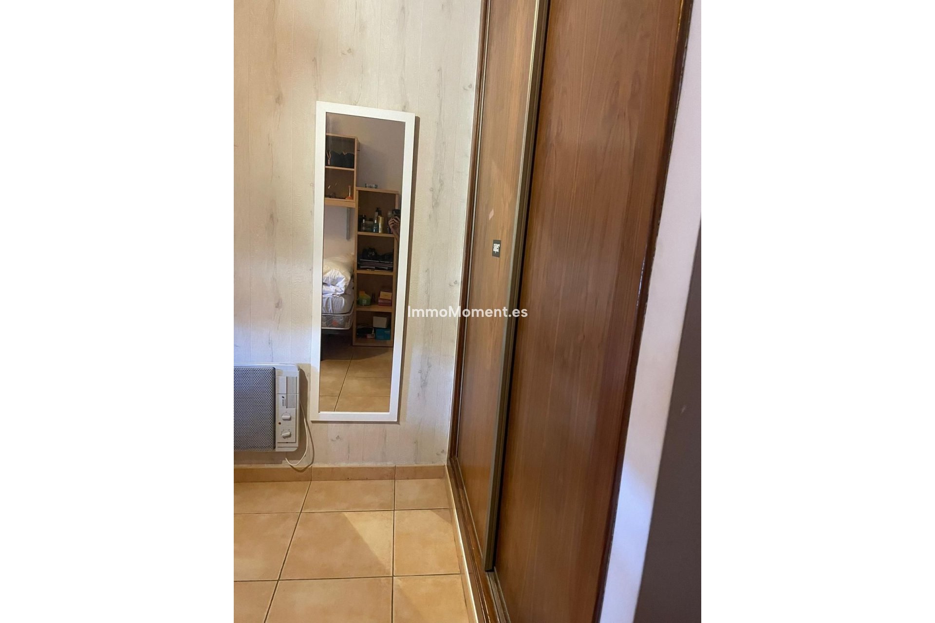 Resale - Villa - Inland  - Alhaurín de la Torre