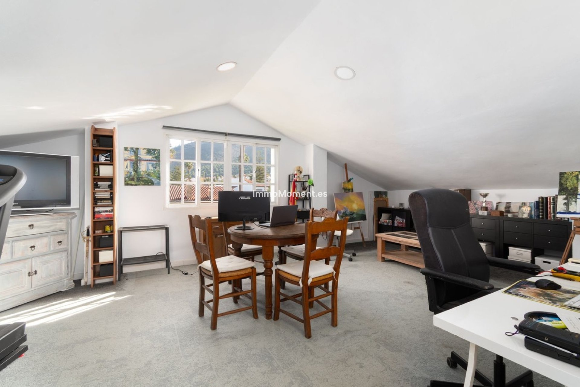 Resale - Villa - Inland  - Alhaurín de la Torre