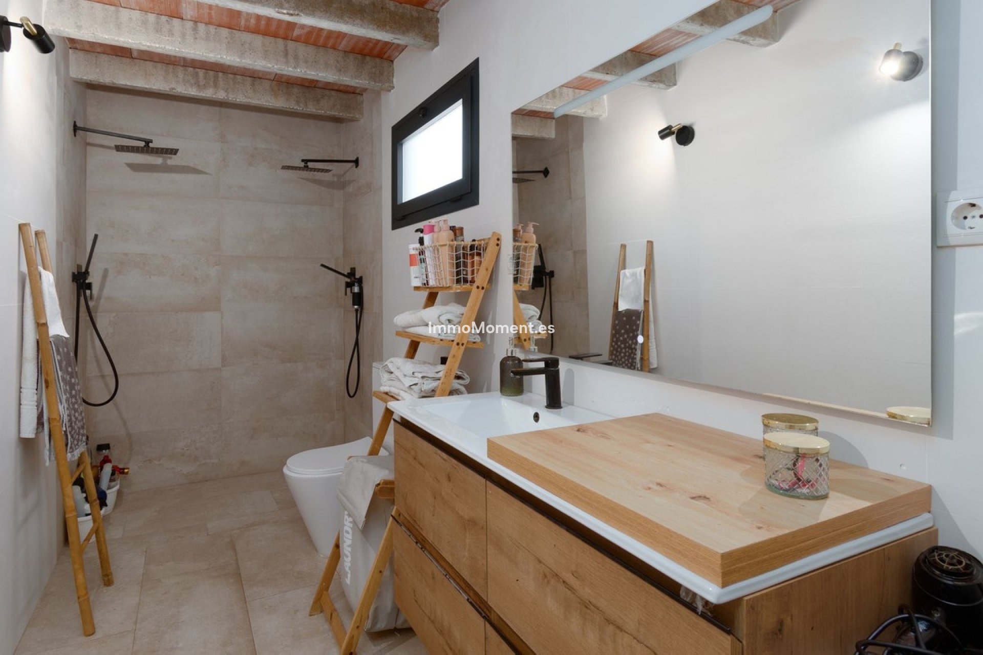 Resale - Villa - Inland  - Alhaurín de la Torre