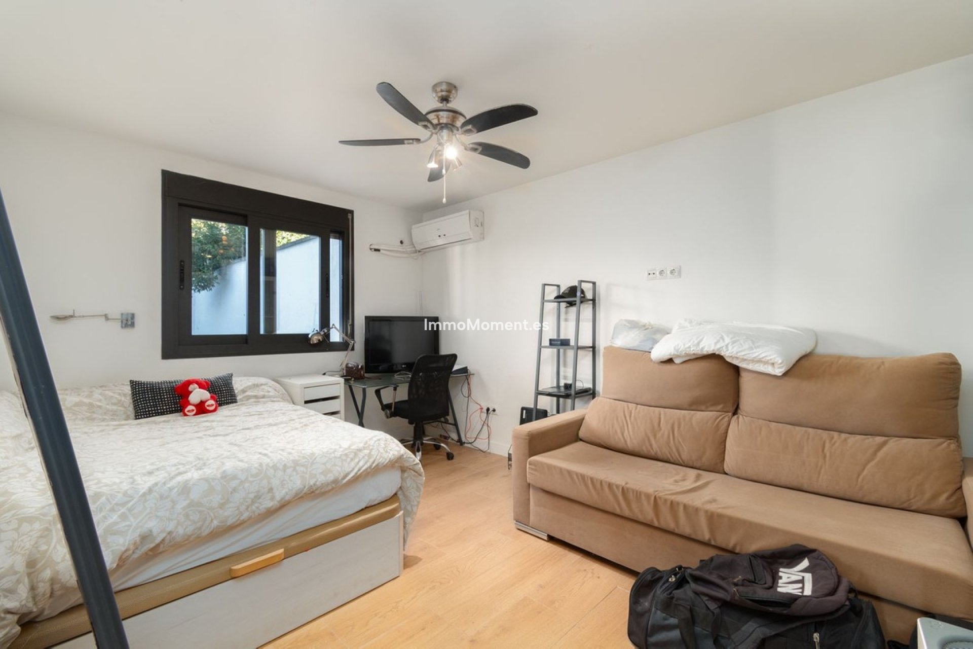 Resale - Villa - Inland  - Alhaurín de la Torre