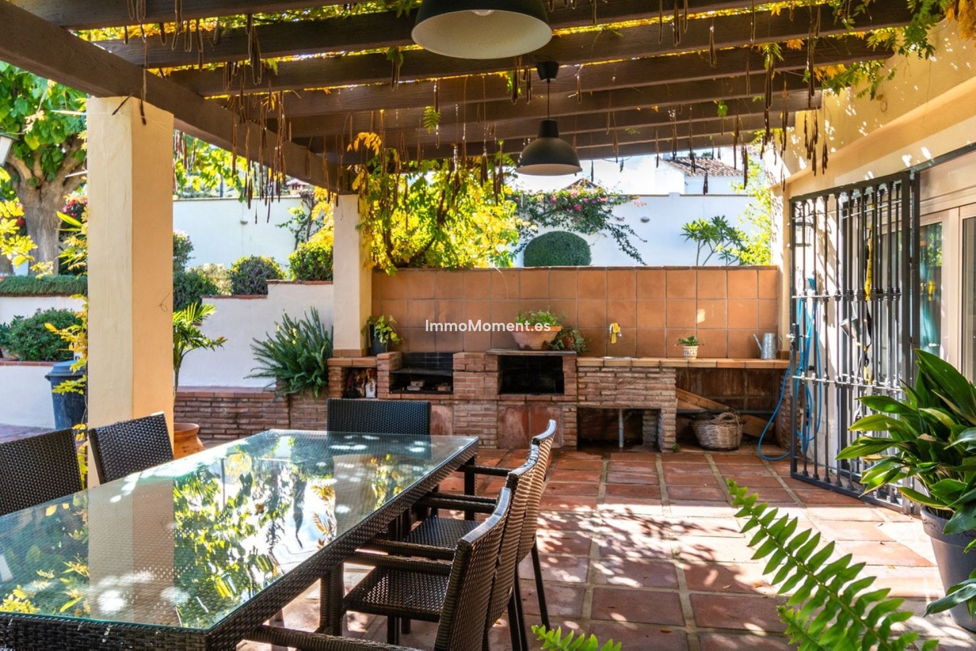 Resale - Villa - Inland  - Alhaurín de la Torre