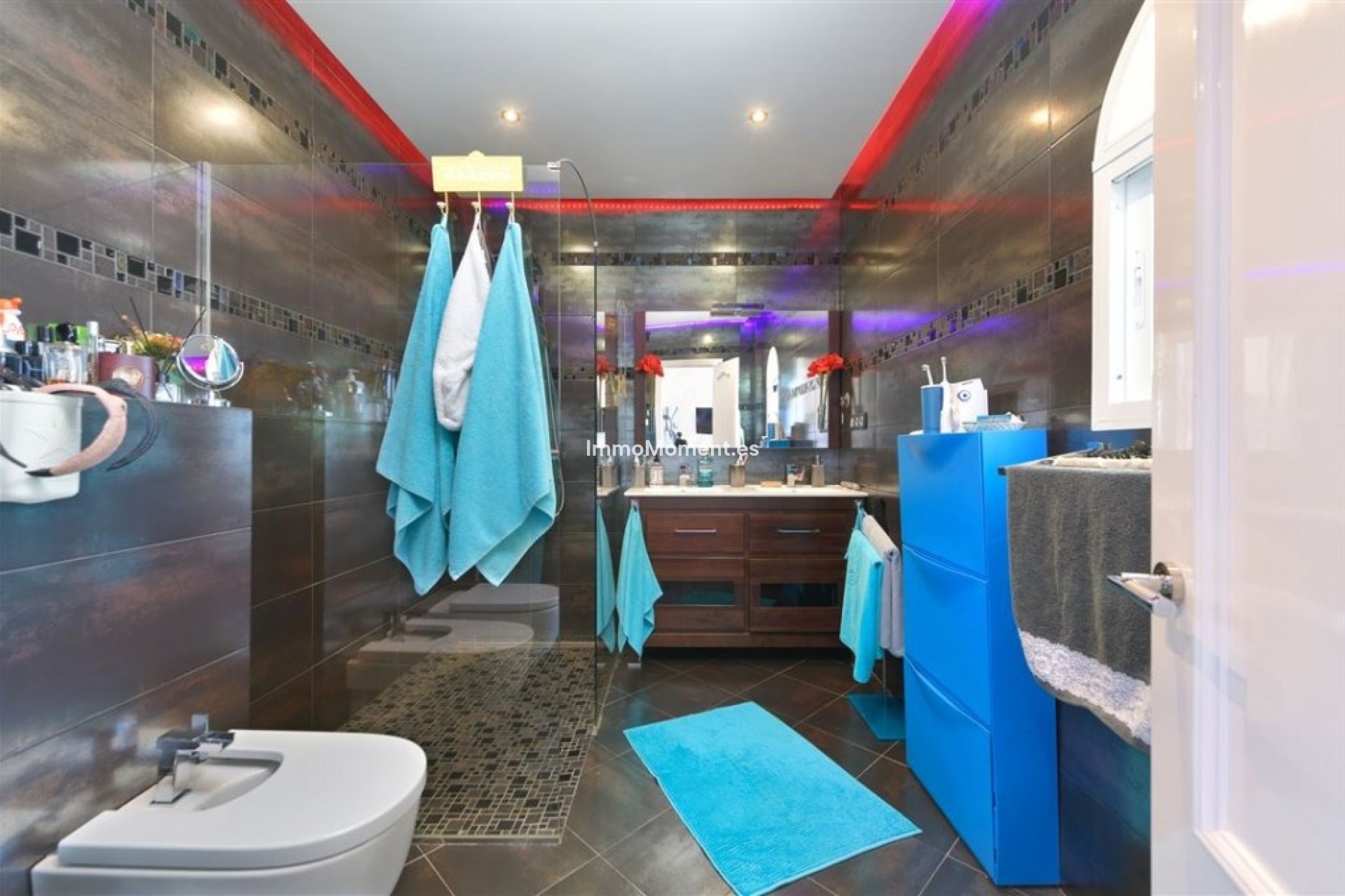 Resale - Villa - Inland  - Alhaurín de la Torre