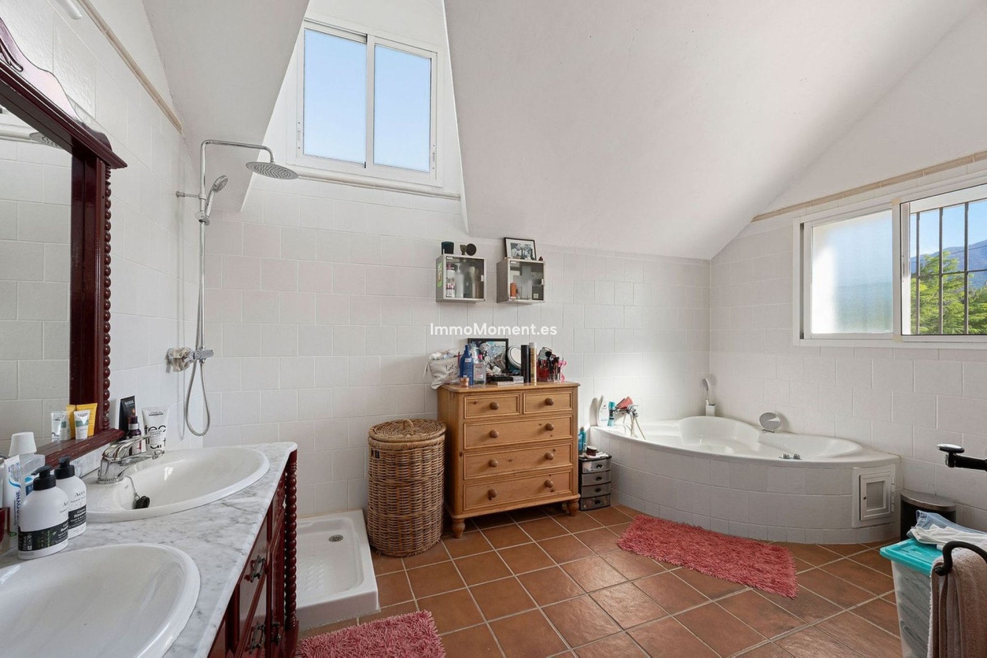 Resale - Villa - Inland  - Alhaurín el Grande Centro