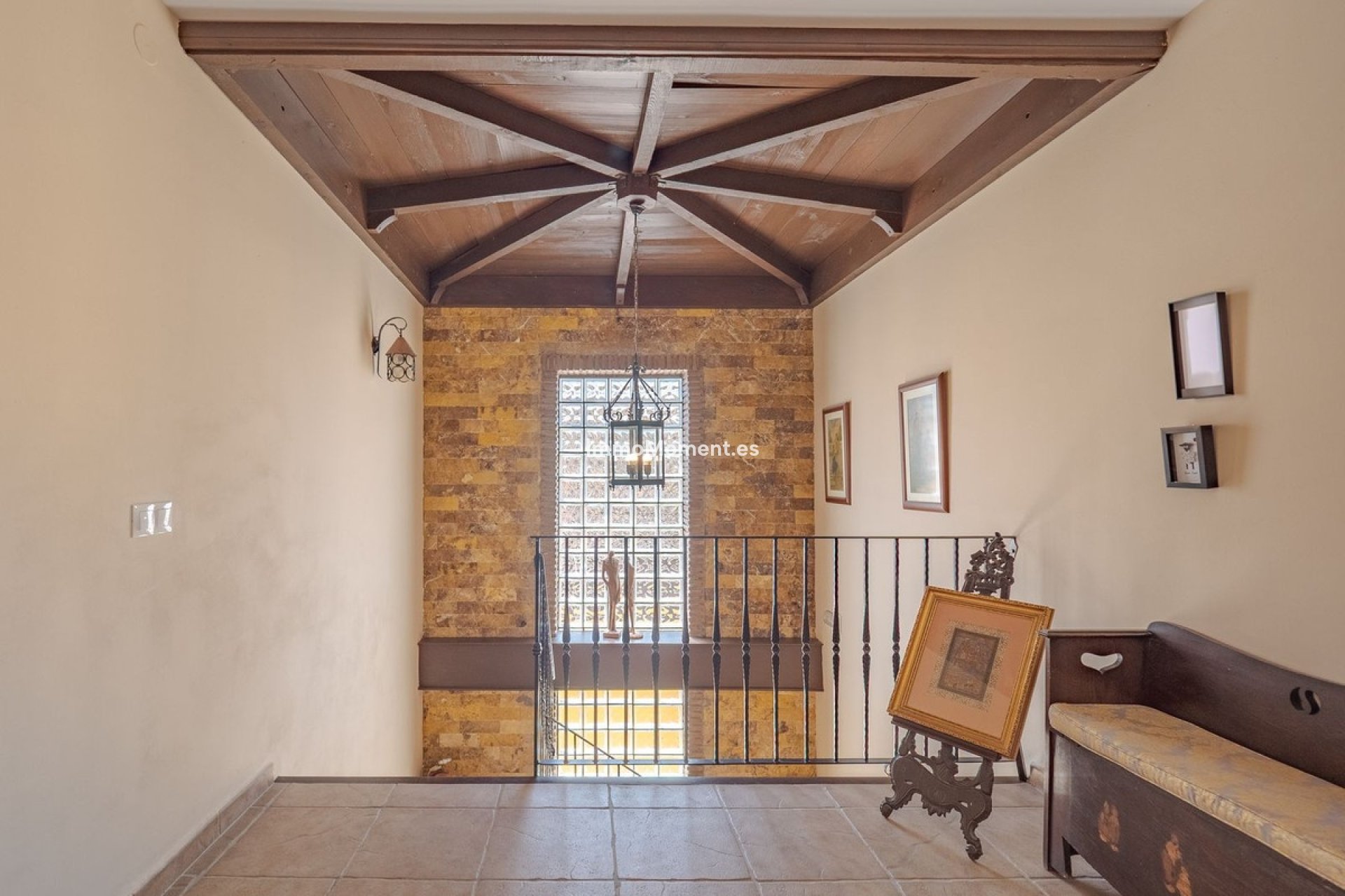 Resale - Villa - Inland  - Alhaurín el Grande Centro