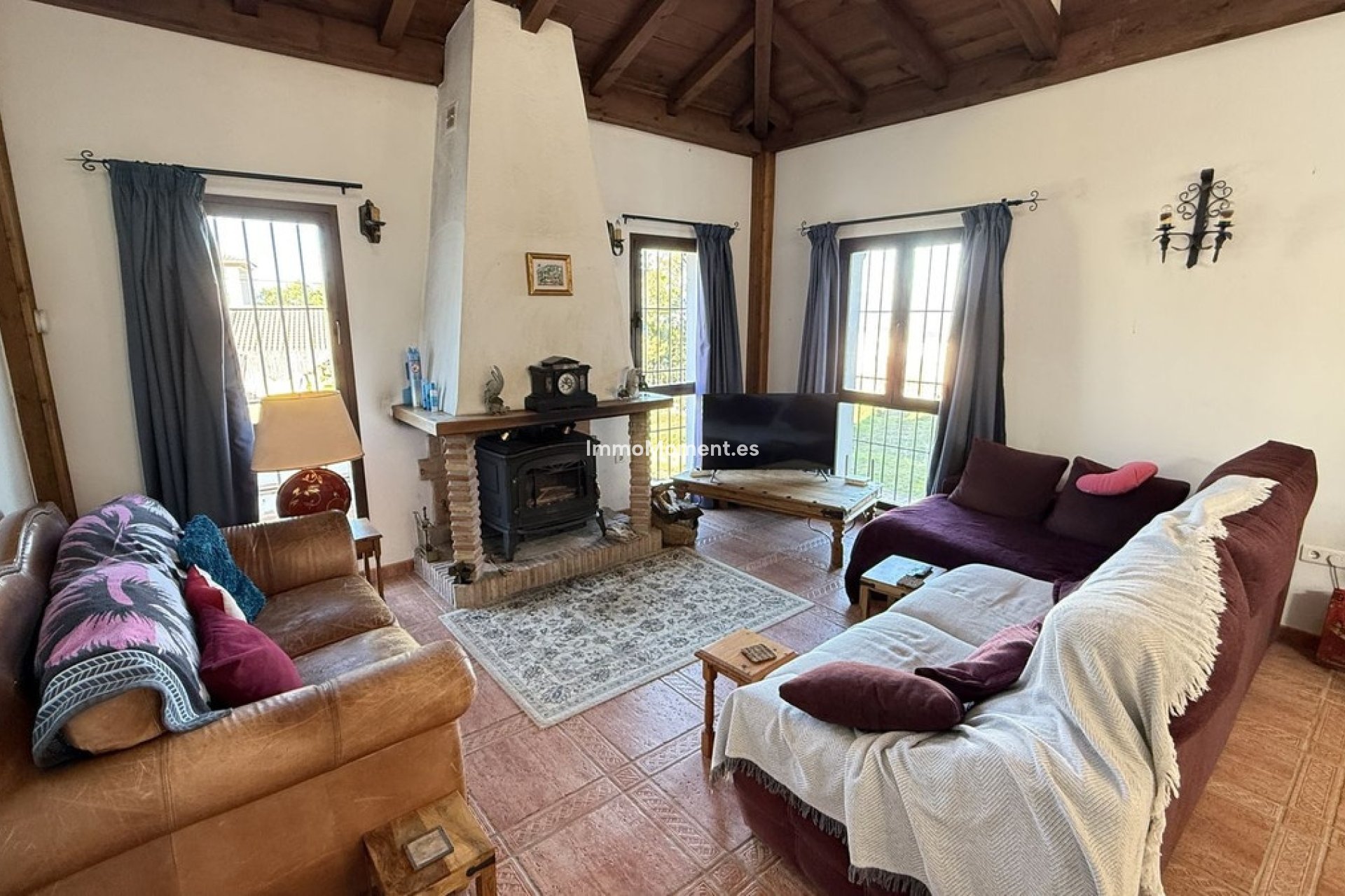 Resale - Villa - Inland  - Alhaurín el Grande Centro