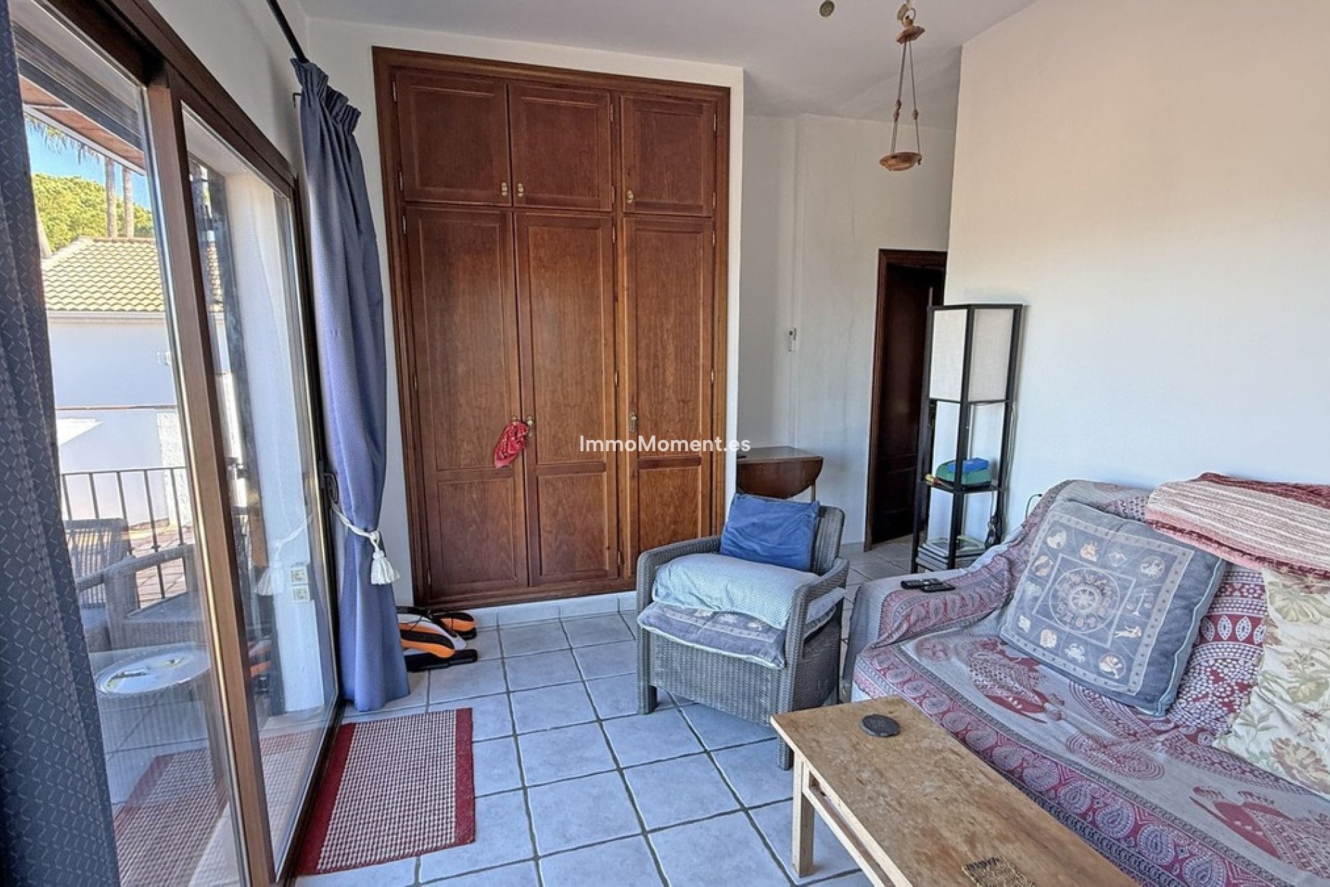 Resale - Villa - Inland  - Alhaurín el Grande Centro