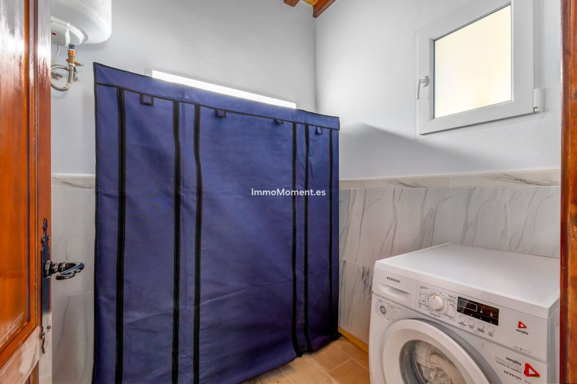 Resale - Villa - Inland  - Alhaurín el Grande Centro