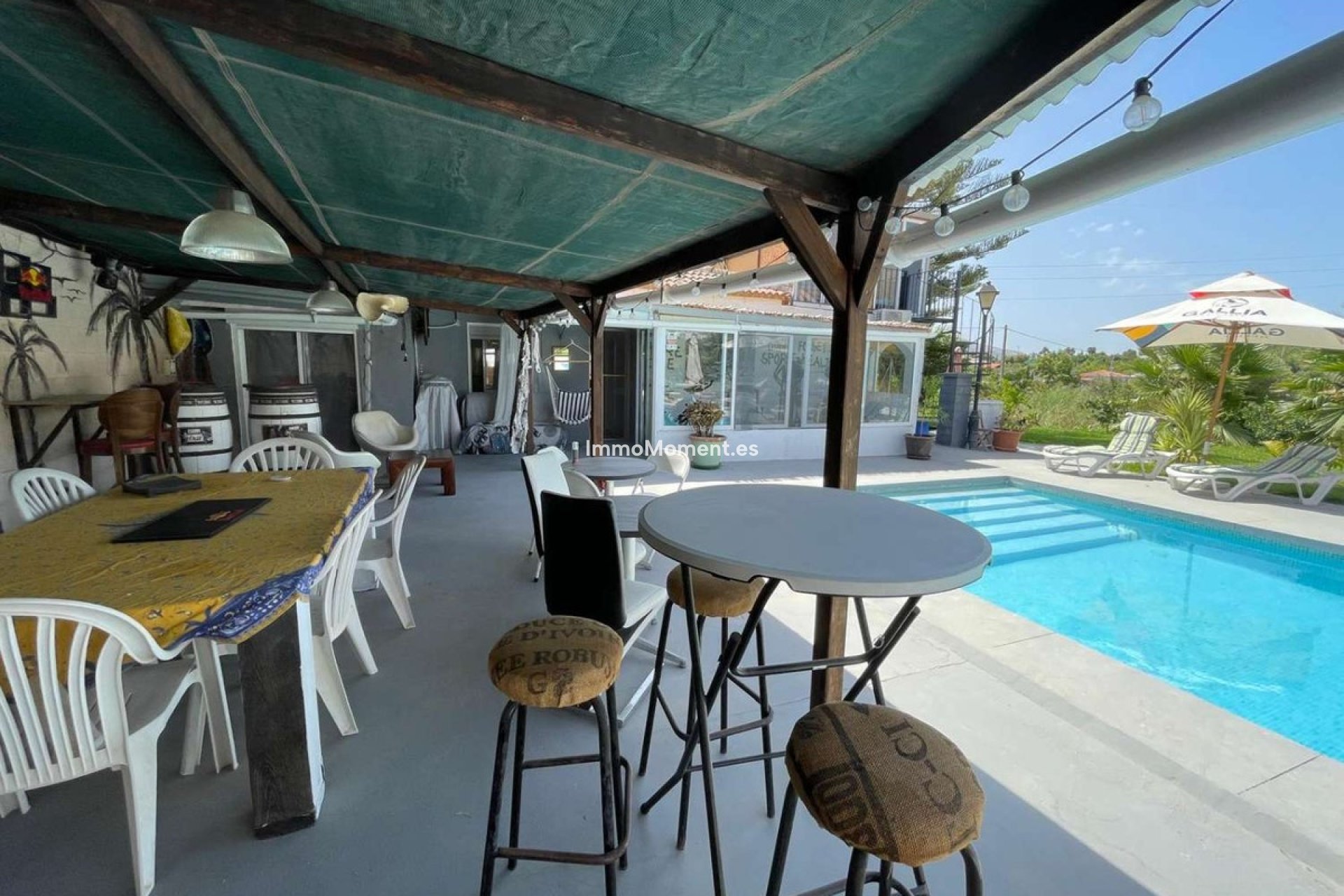 Resale - Villa - Inland  - Alhaurín el Grande Centro