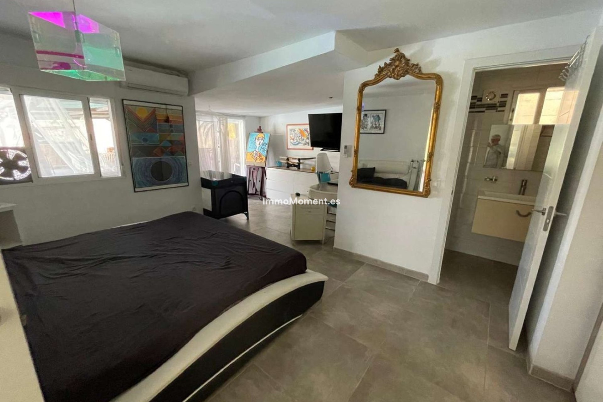 Resale - Villa - Inland  - Alhaurín el Grande Centro