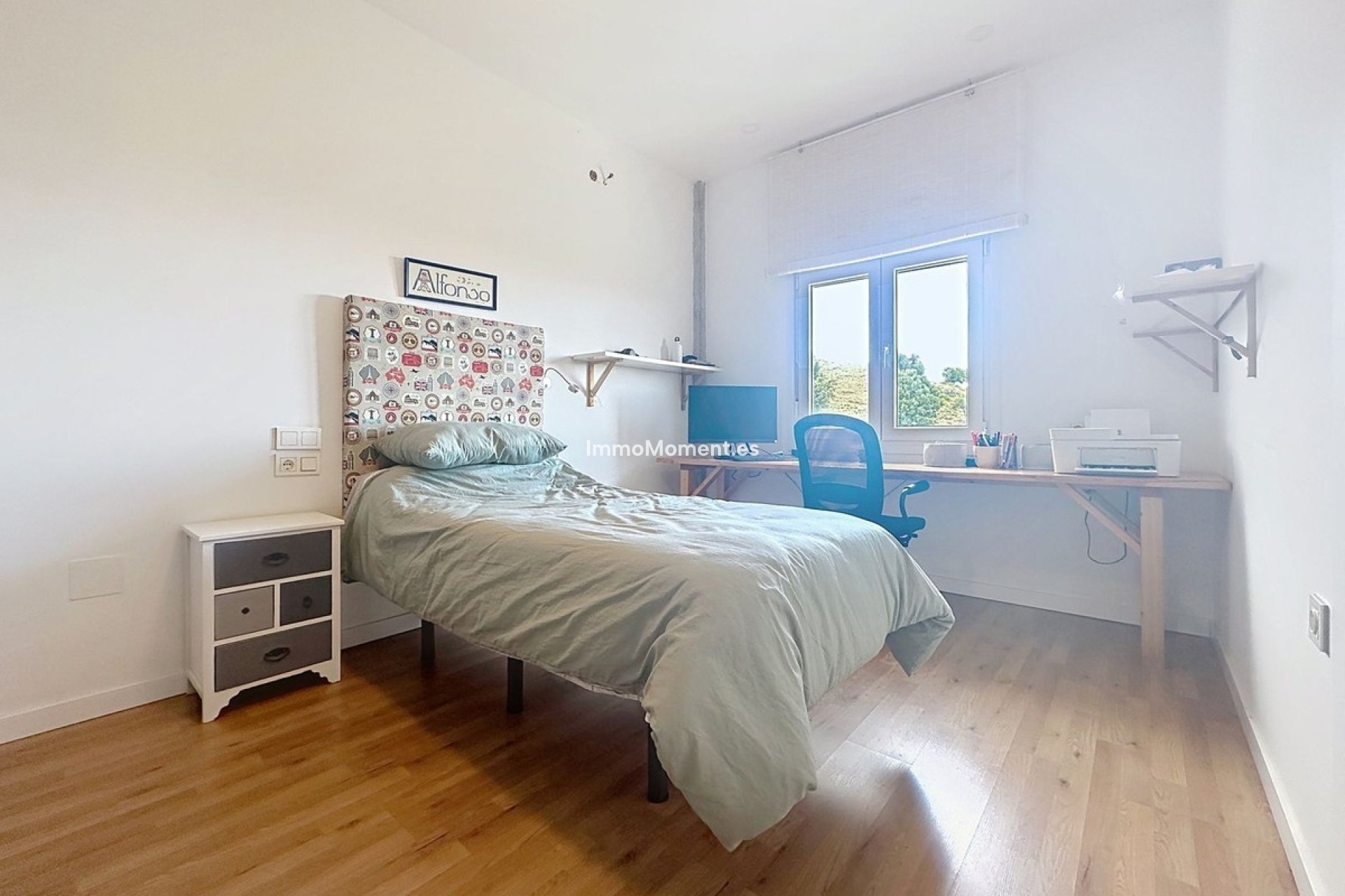 Resale - Villa - Inland  - Alhaurín el Grande Centro