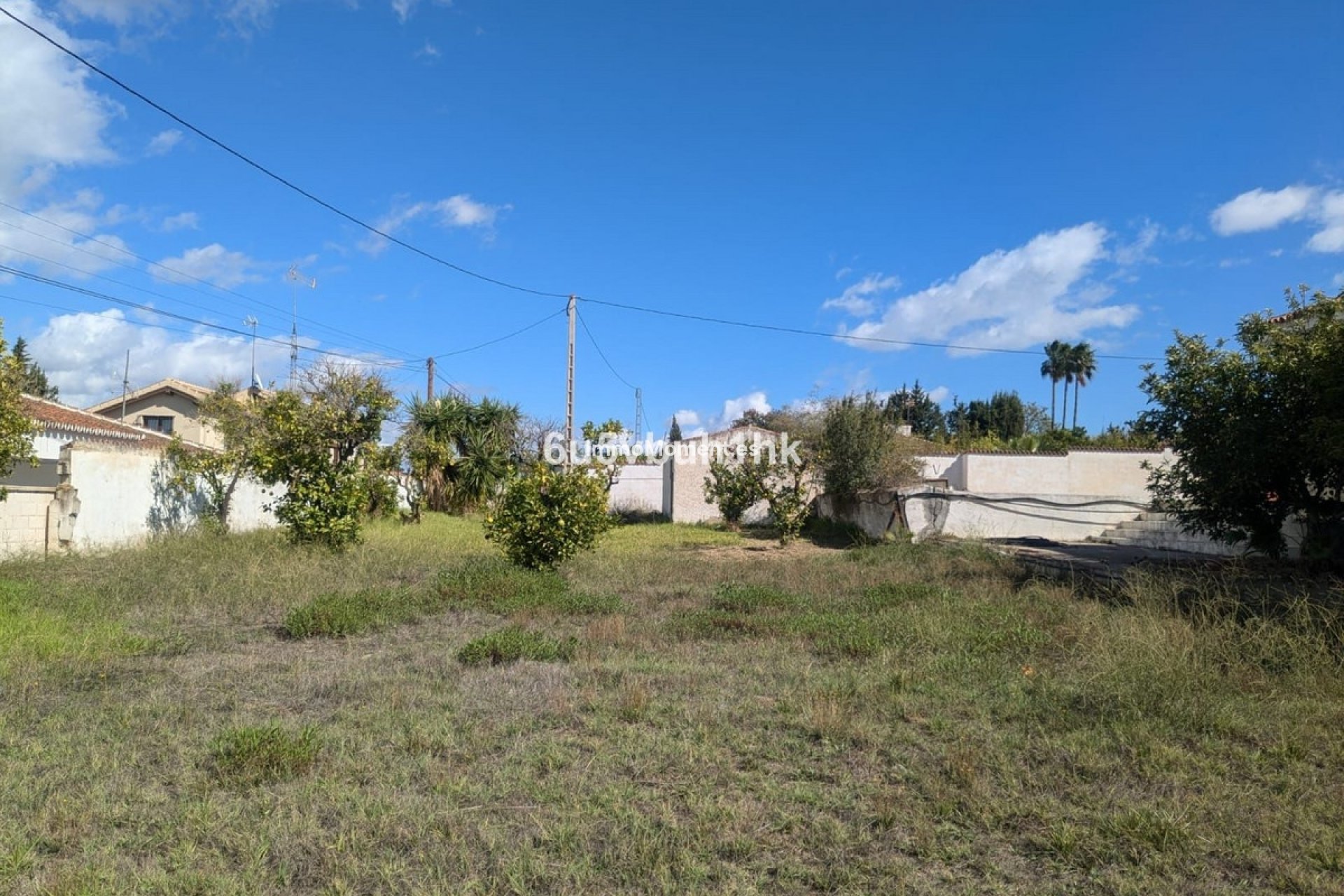 Resale - Villa - Inland  - Alhaurín el Grande Centro