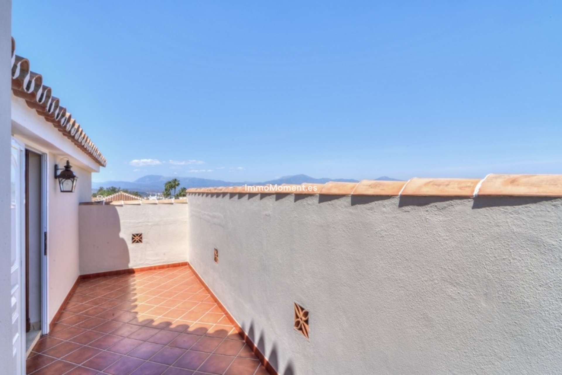 Resale - Villa - Inland  - Alhaurín el Grande Centro