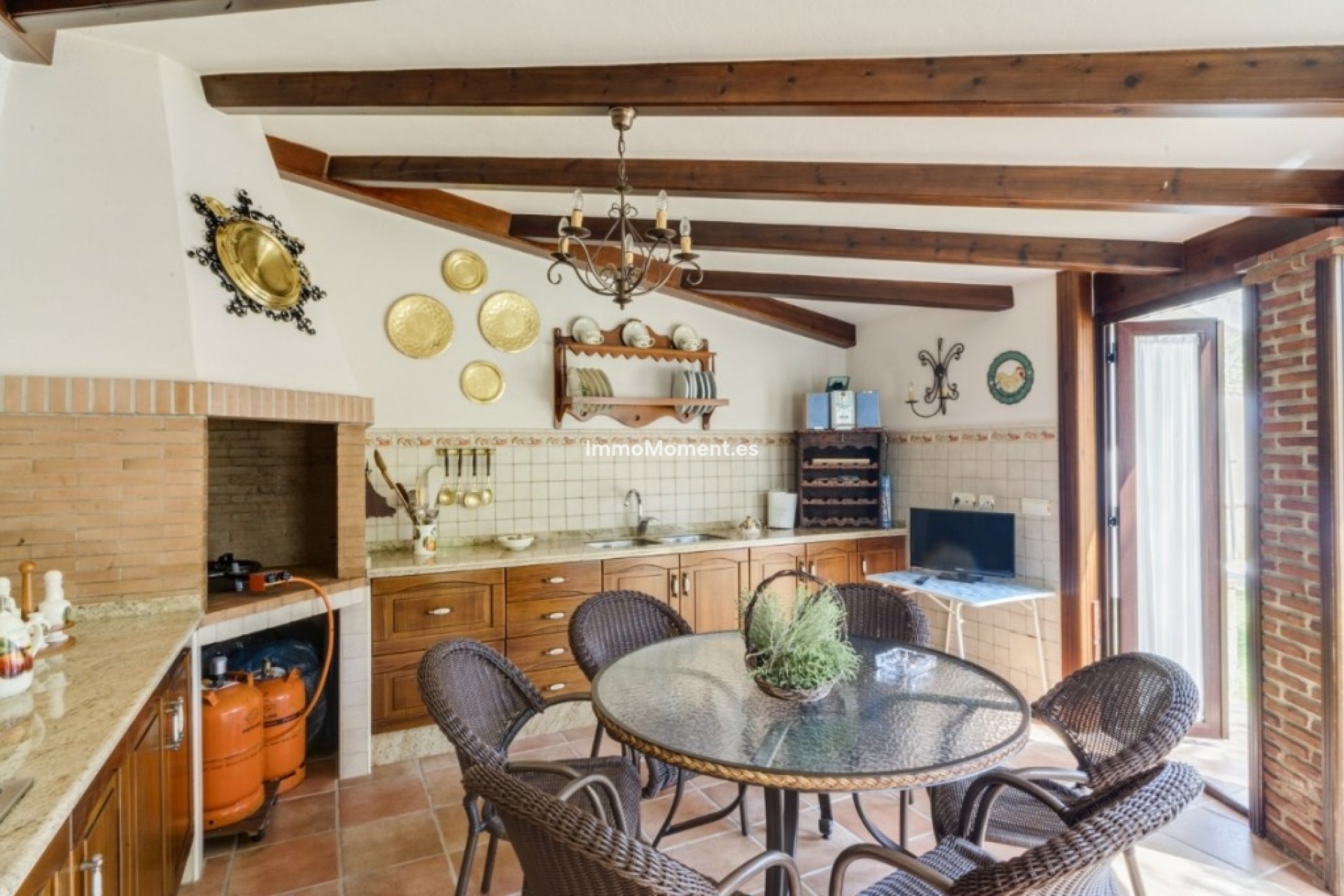 Resale - Villa - Inland  - Alhaurín el Grande Centro