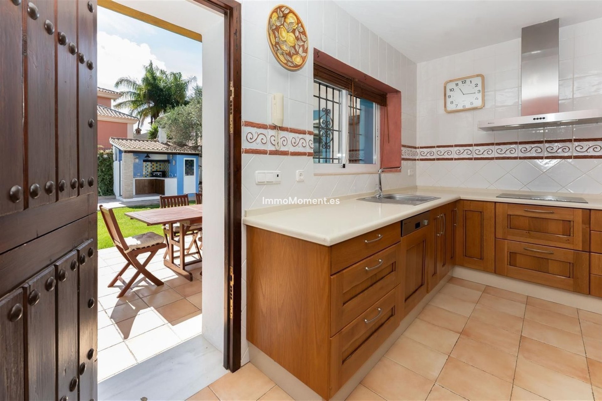 Resale - Villa - Inland  - Alhaurín el Grande Centro