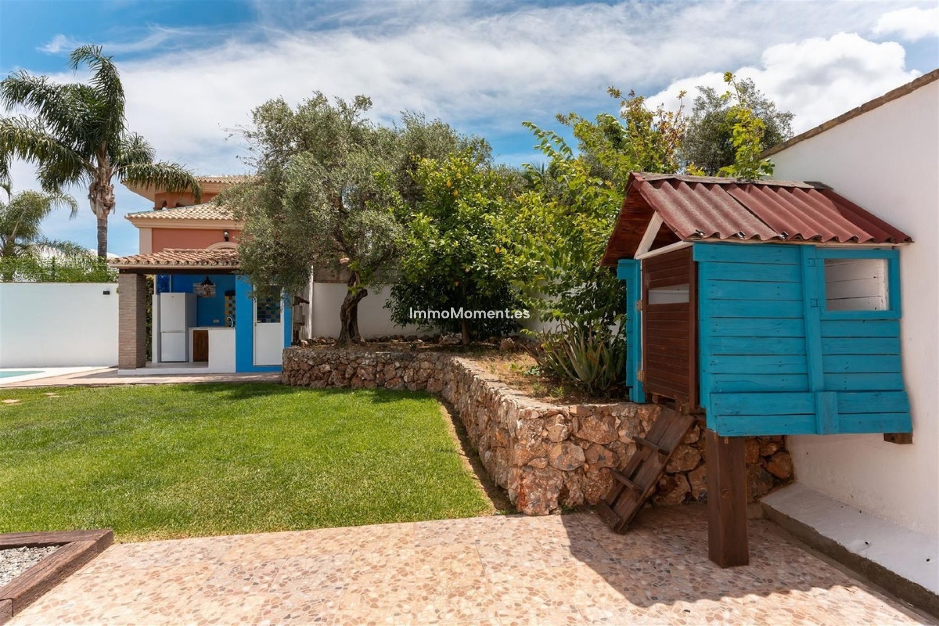 Resale - Villa - Inland  - Alhaurín el Grande Centro