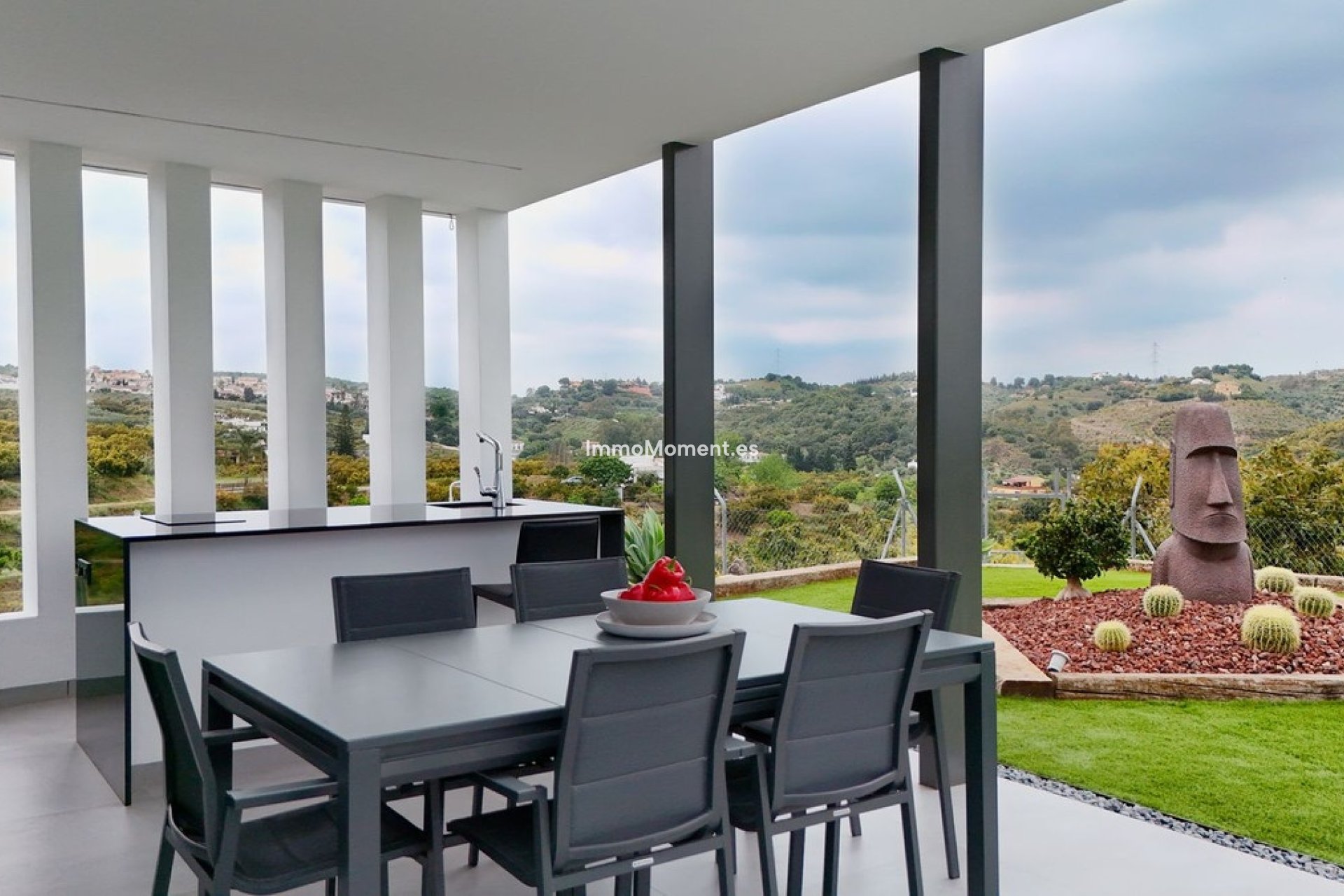 Resale - Villa - Inland  - Alhaurín el Grande Centro