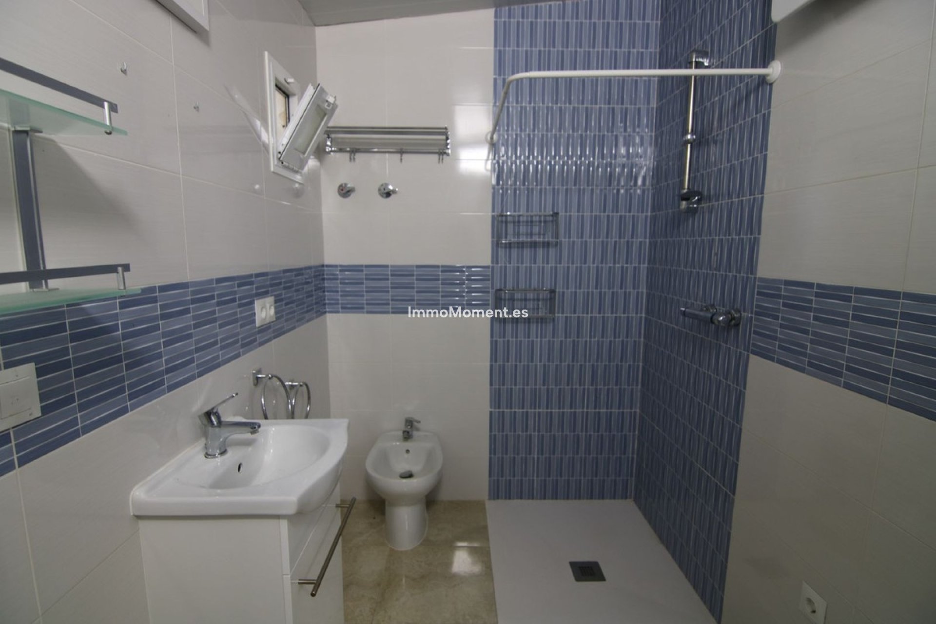 Resale - Villa - Inland  - Alora