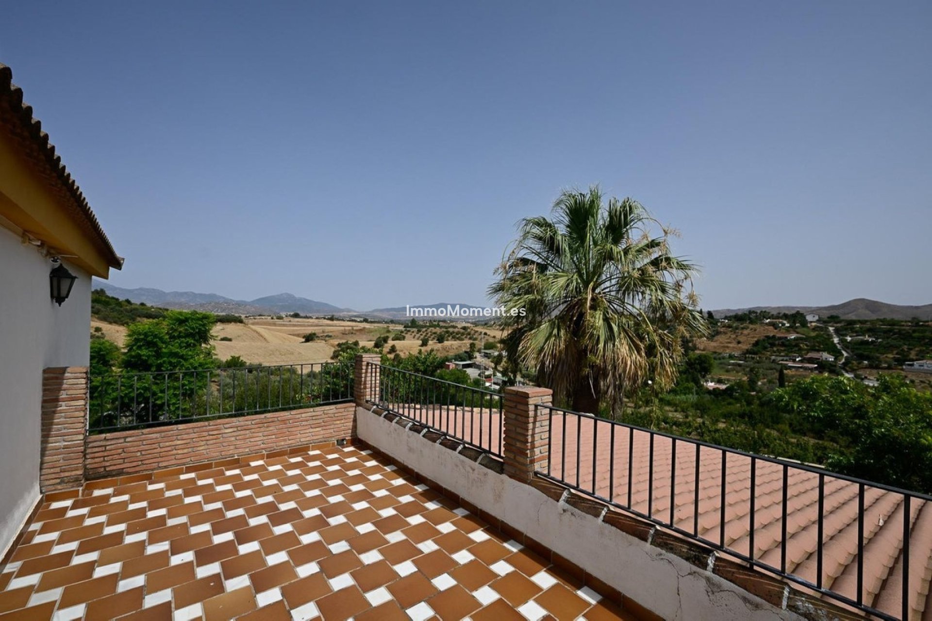 Resale - Villa - Inland  - Cártama Centro