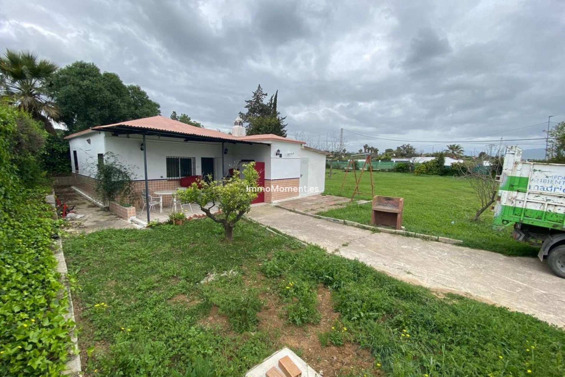 Resale - Villa - Inland  - Cártama Centro