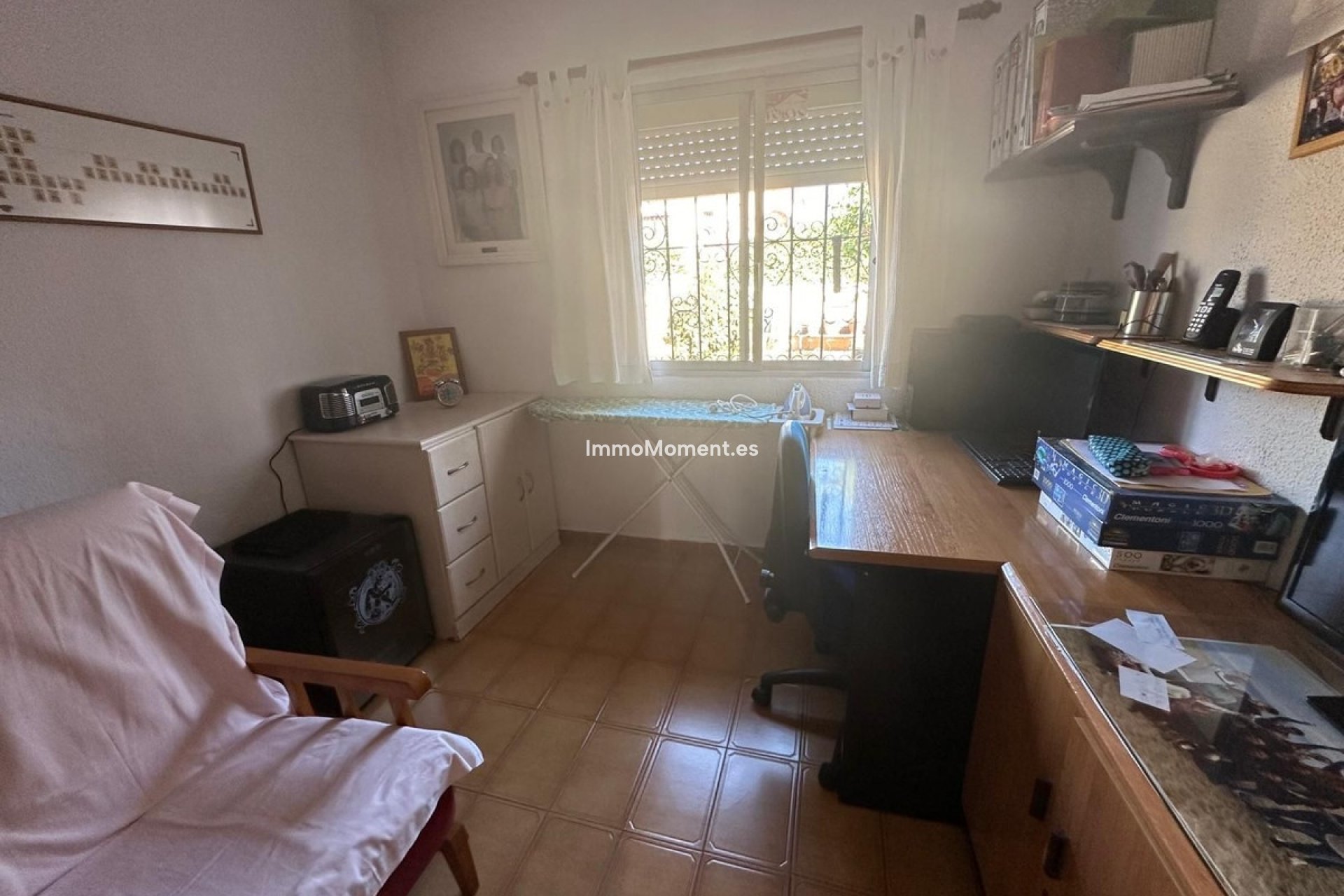 Resale - Villa - Inland  - Churriana