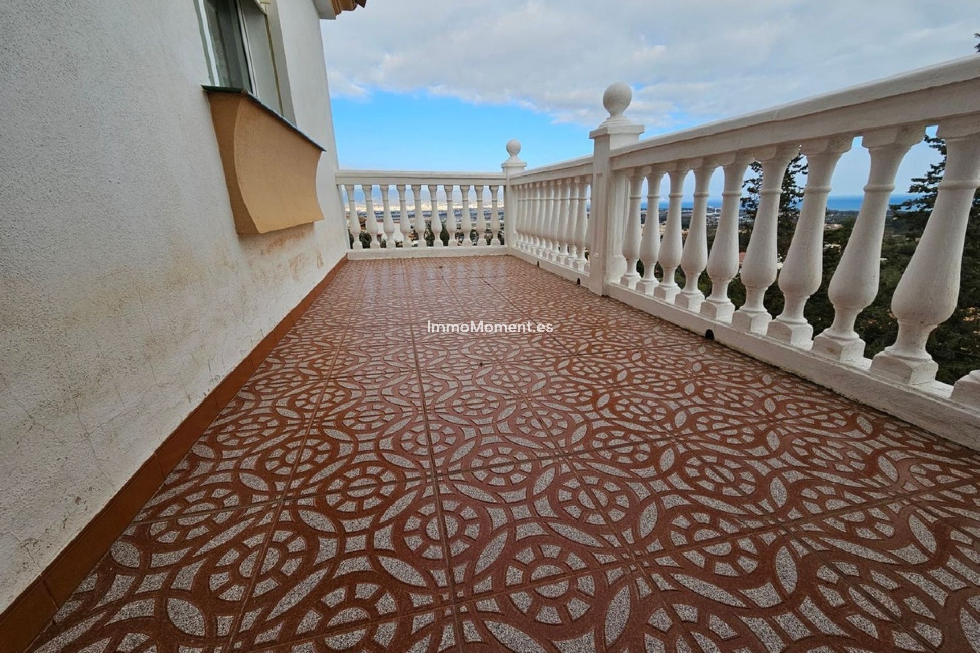 Resale - Villa - Inland  - Churriana