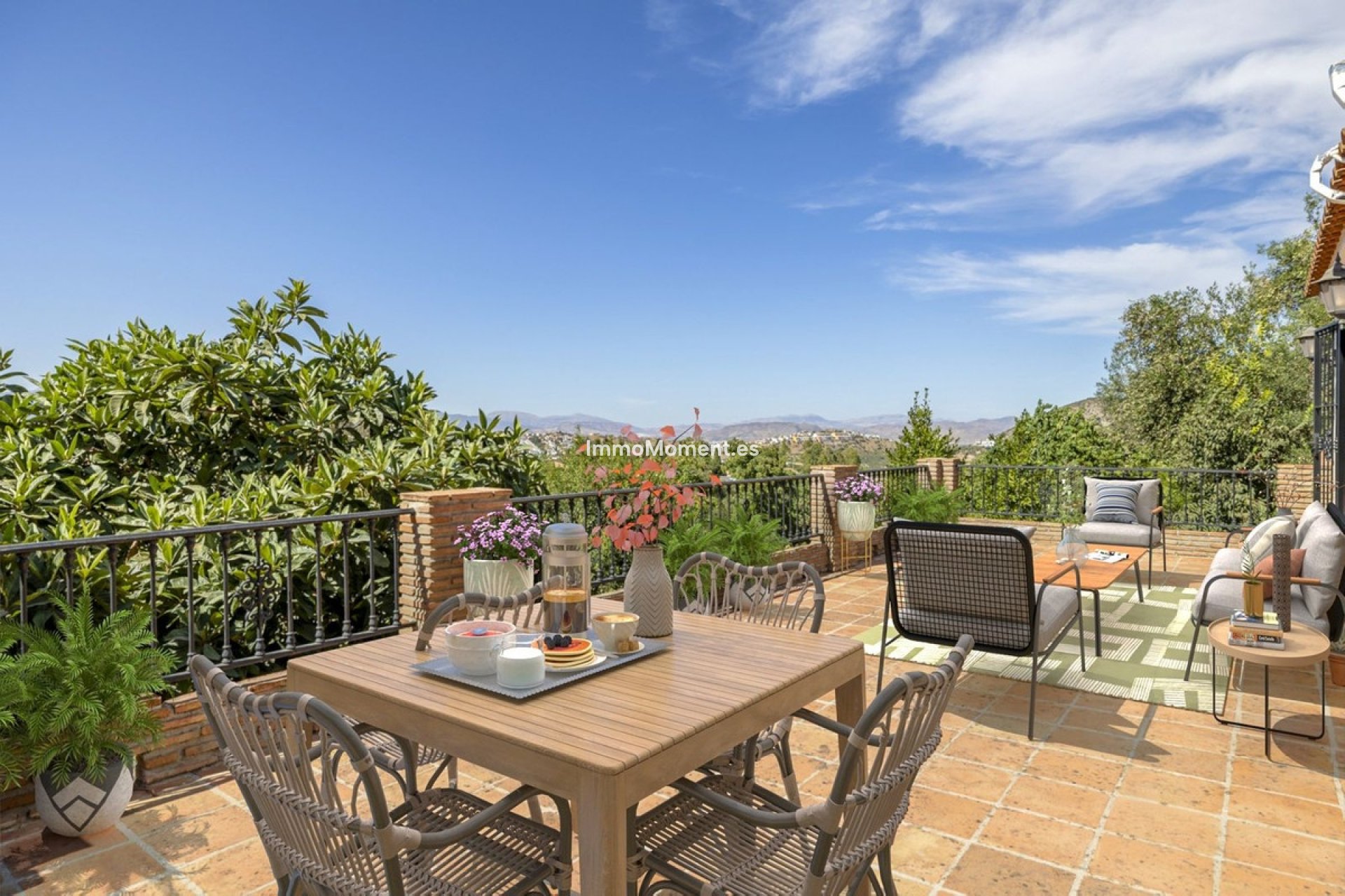 Resale - Villa - Inland  - Coín