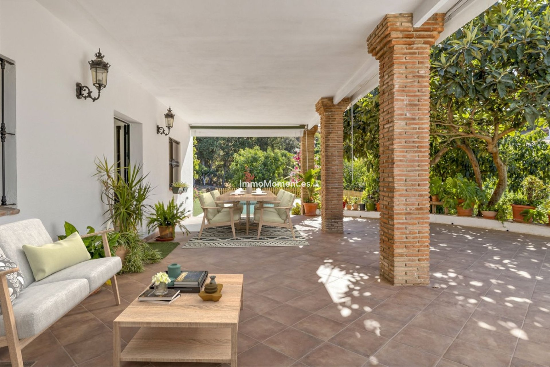 Resale - Villa - Inland  - Coín