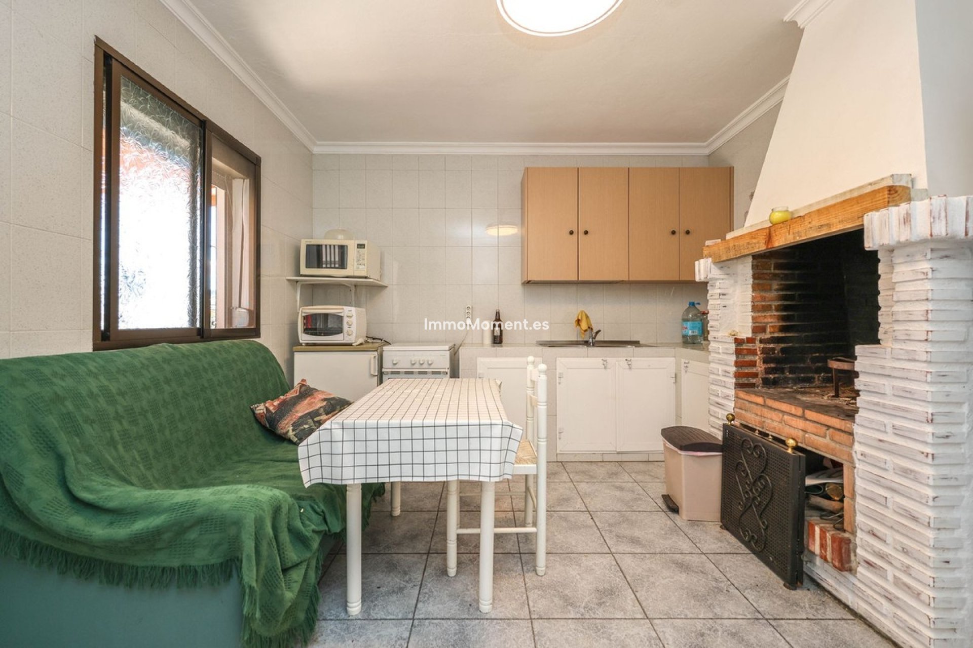 Resale - Villa - Inland  - Coín