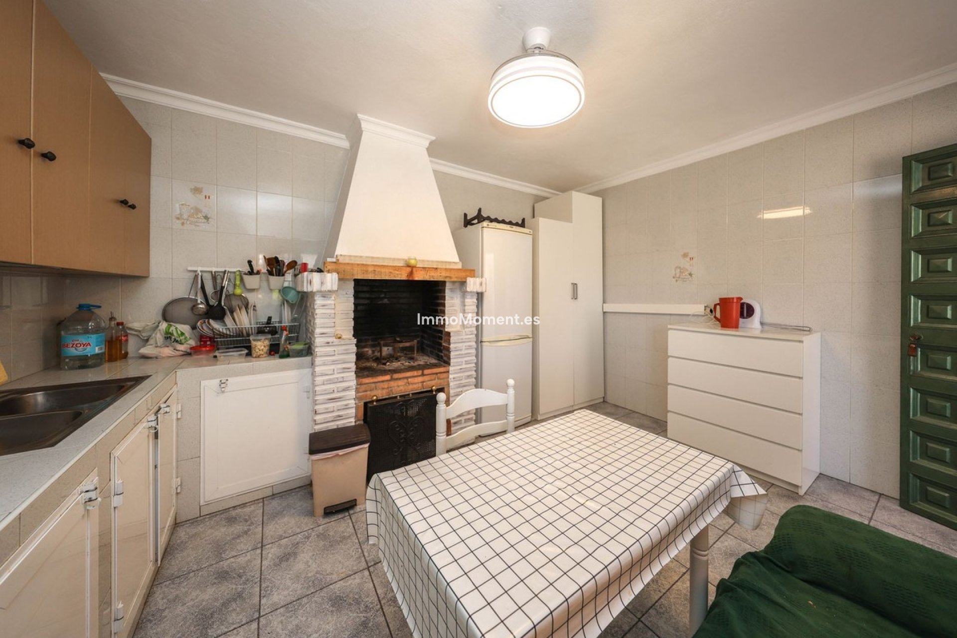 Resale - Villa - Inland  - Coín