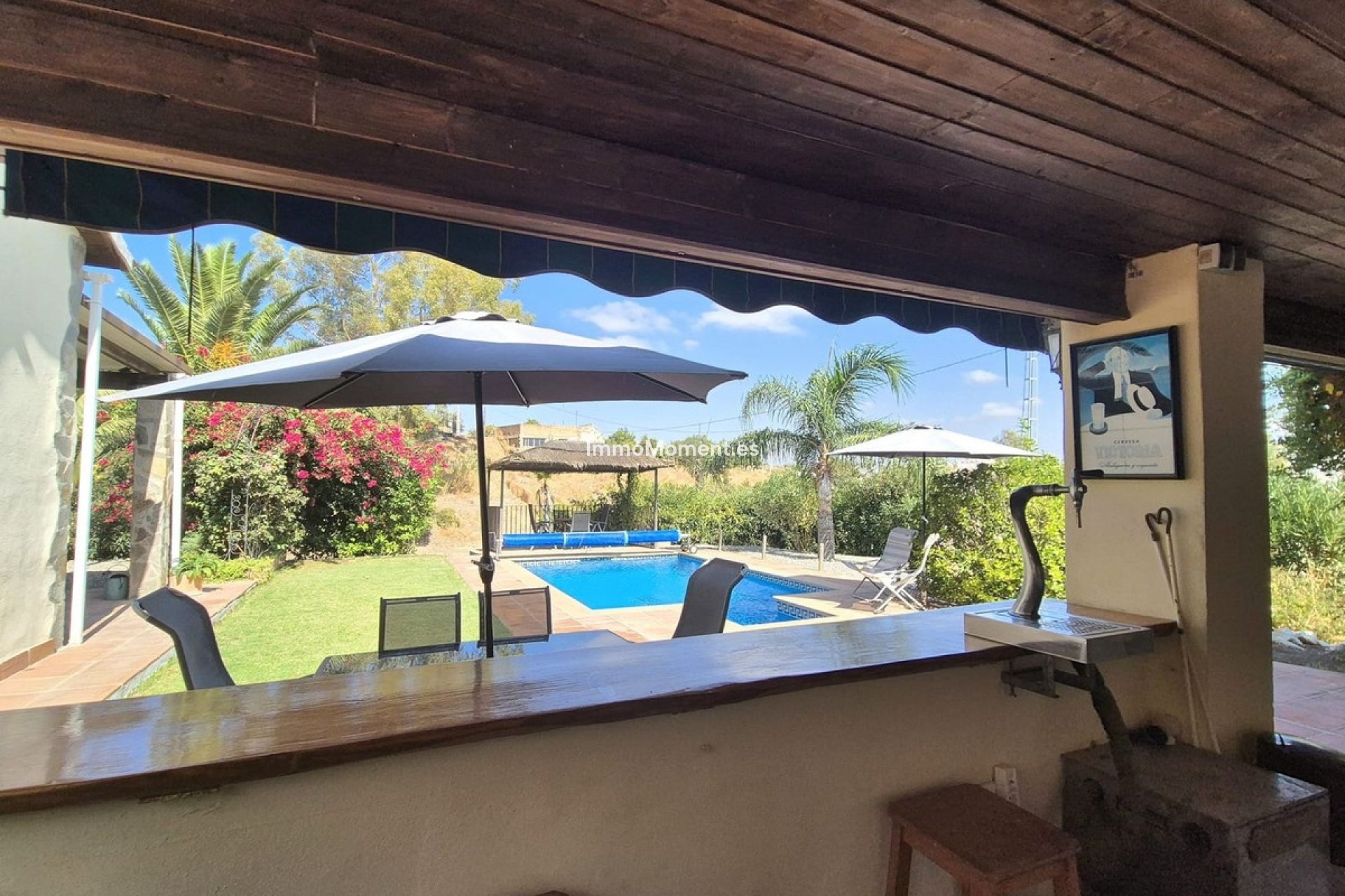 Resale - Villa - Inland  - Coín