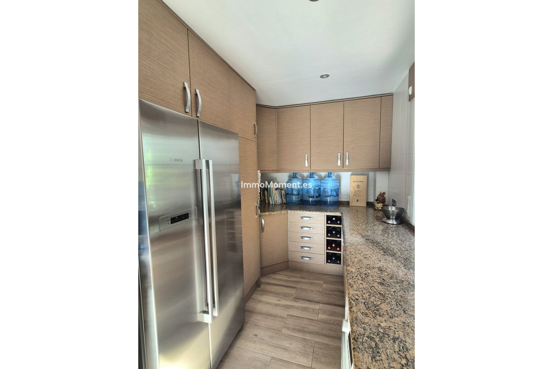 Resale - Villa - Inland  - Coín