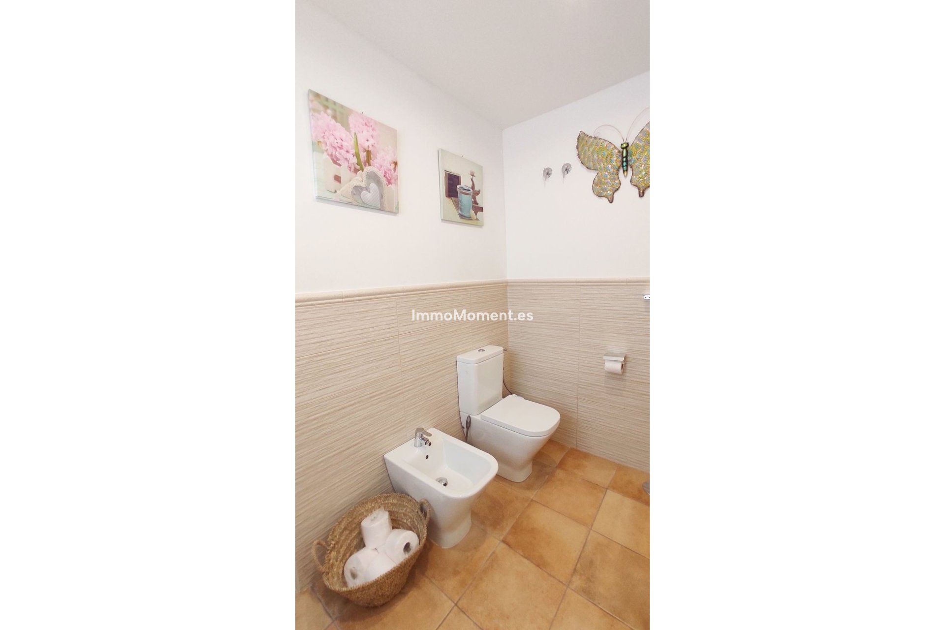 Resale - Villa - Inland  - Coín