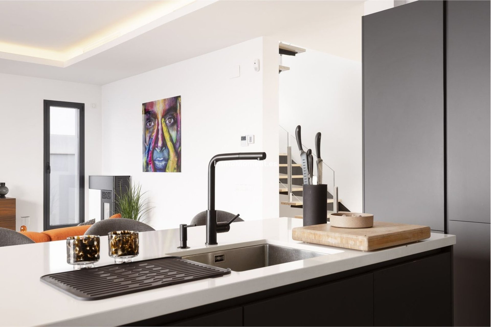 Resale - Villa - Inland  - Coín