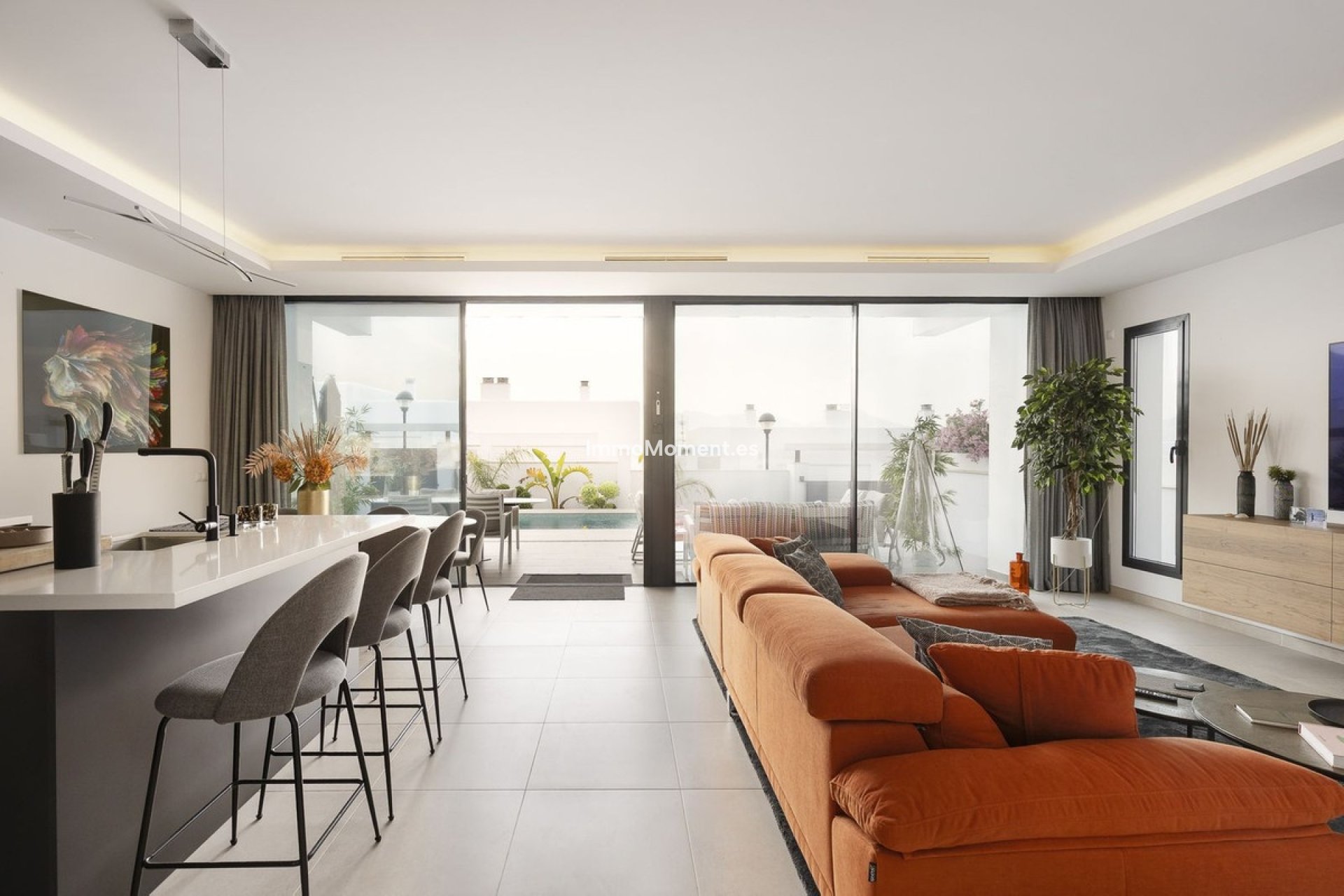 Resale - Villa - Inland  - Coín