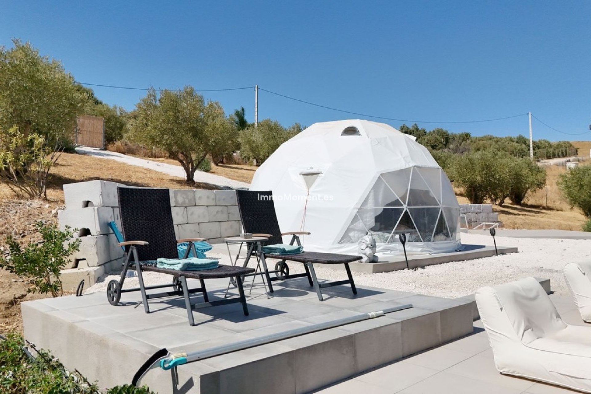 Resale - Villa - Inland  - Coín