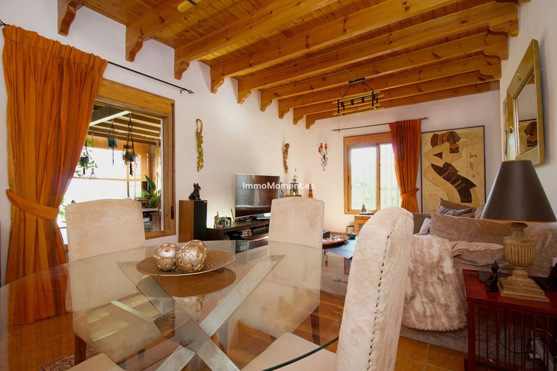 Resale - Villa - Inland  - Coín