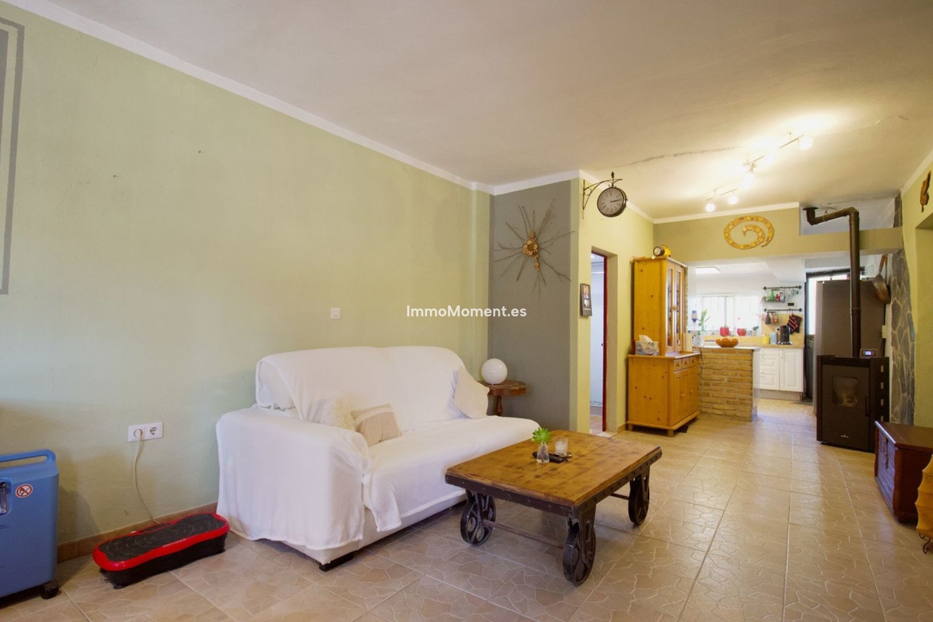 Resale - Villa - Inland  - Coín