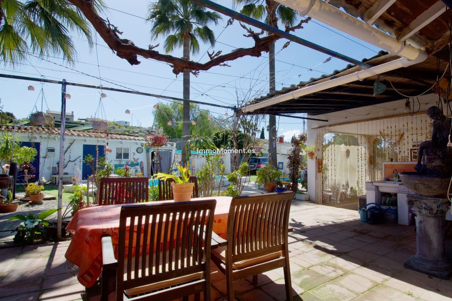 Resale - Villa - Inland  - Coín