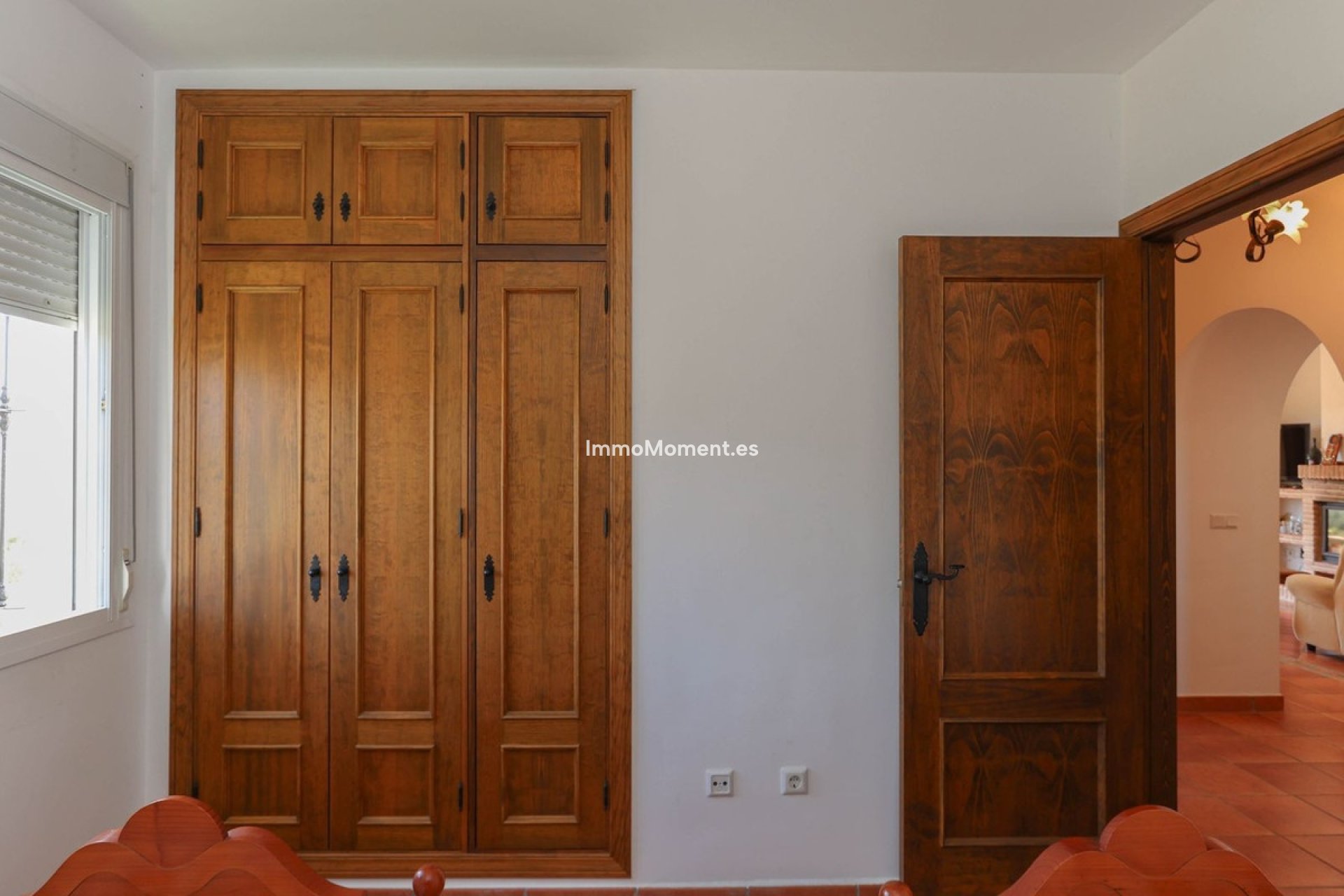 Resale - Villa - Inland  - Guaro