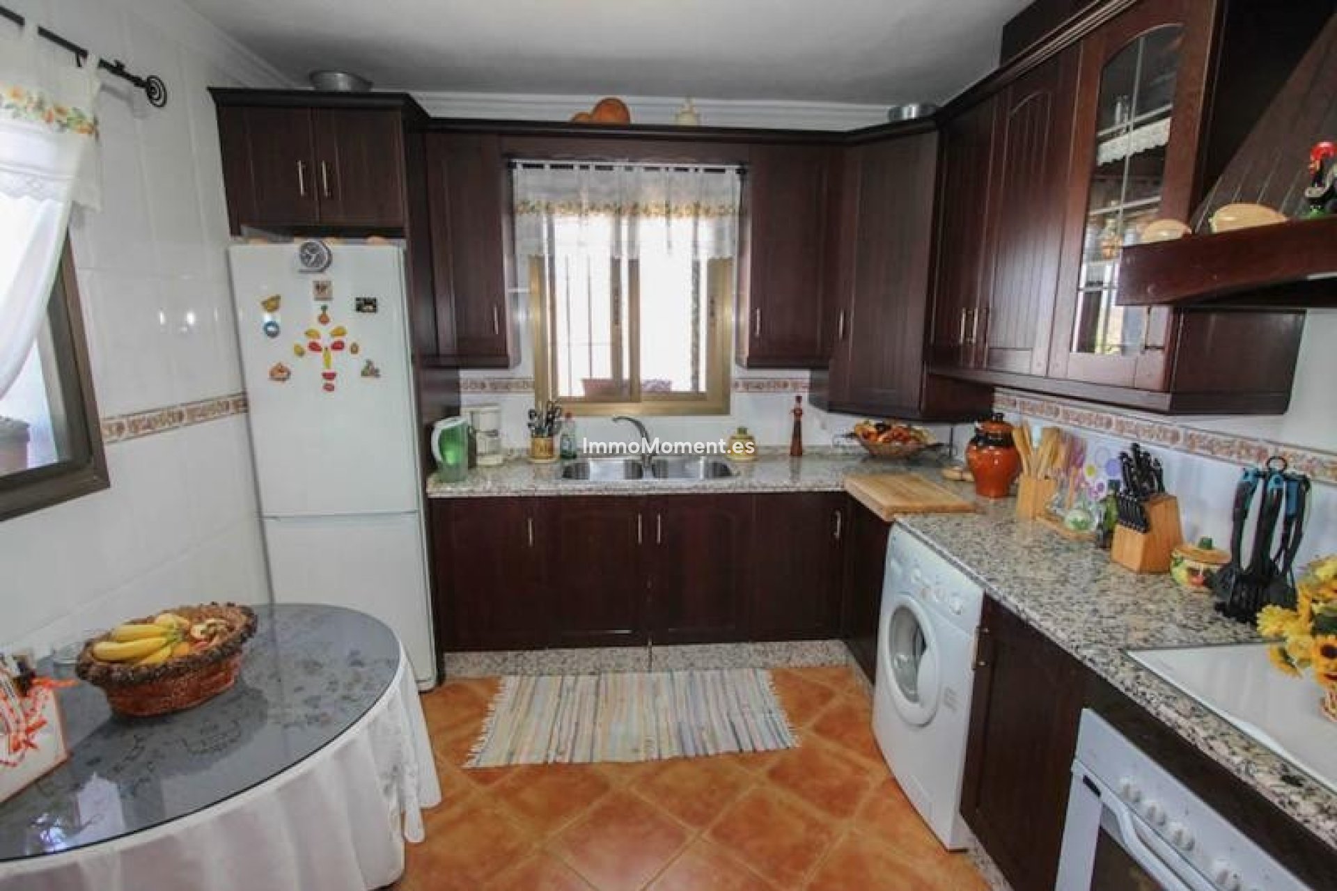 Resale - Villa - Inland  - Guaro