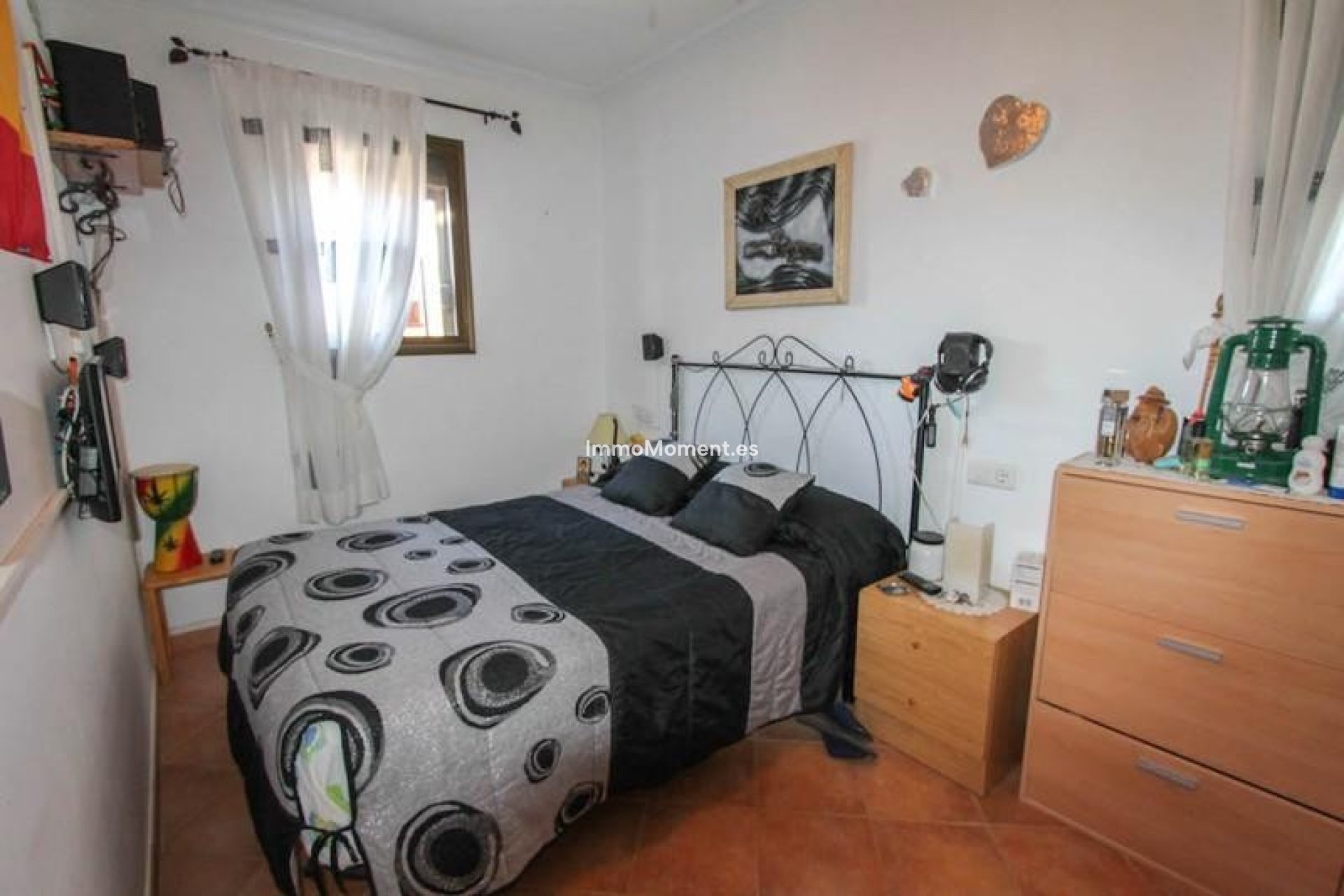 Resale - Villa - Inland  - Guaro