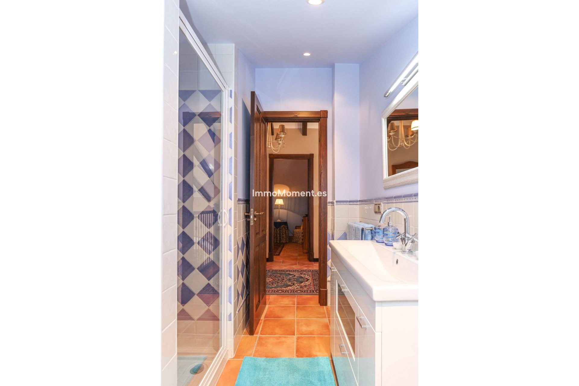 Resale - Villa - Inland  - Guaro