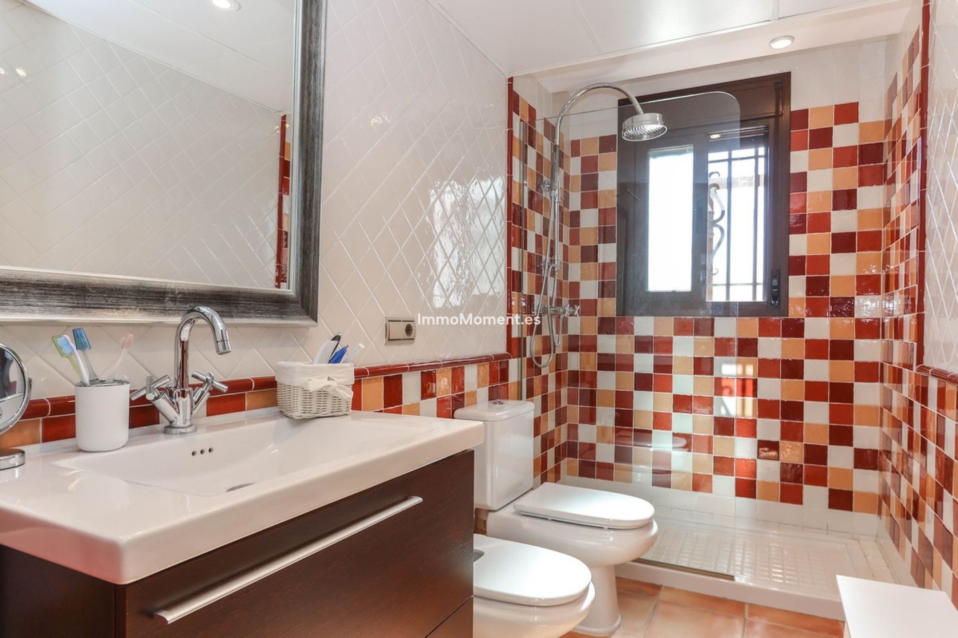 Resale - Villa - Inland  - Guaro