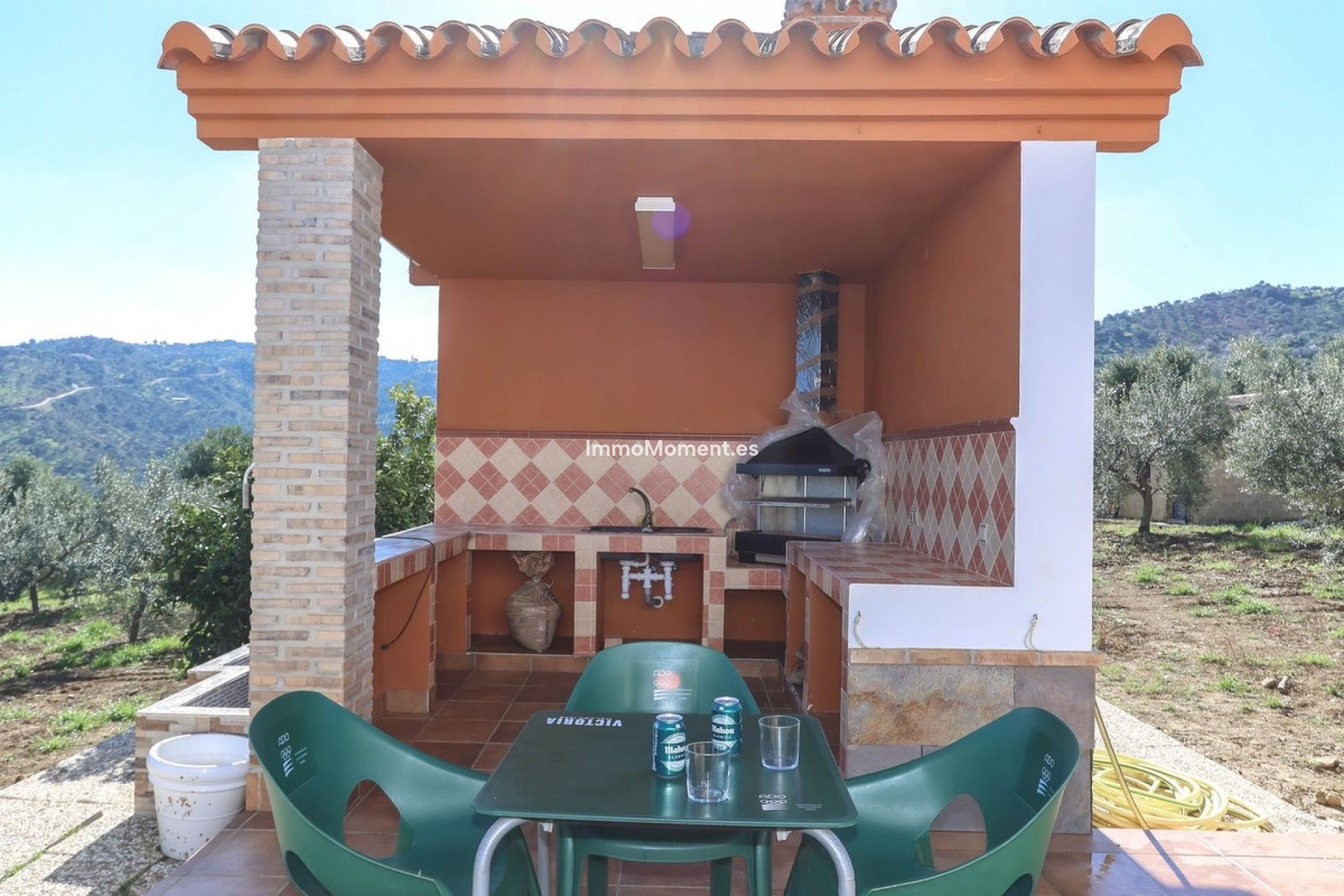 Resale - Villa - Inland  - Guaro