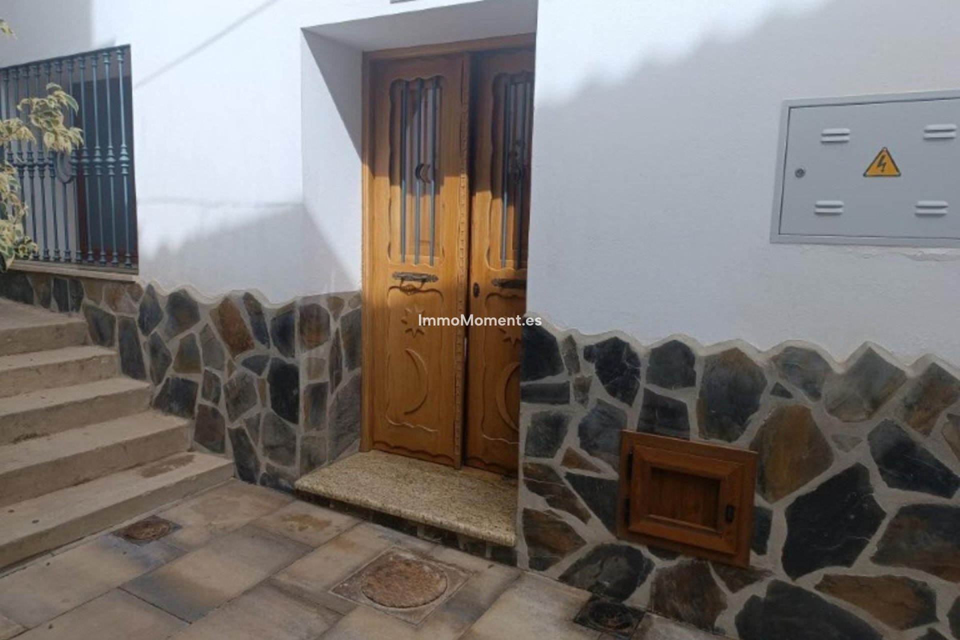 Resale - Villa - Inland  - Guaro