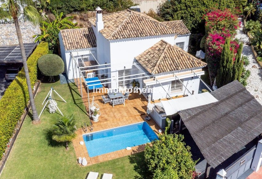 Resale - Villa - Inland  - Istán